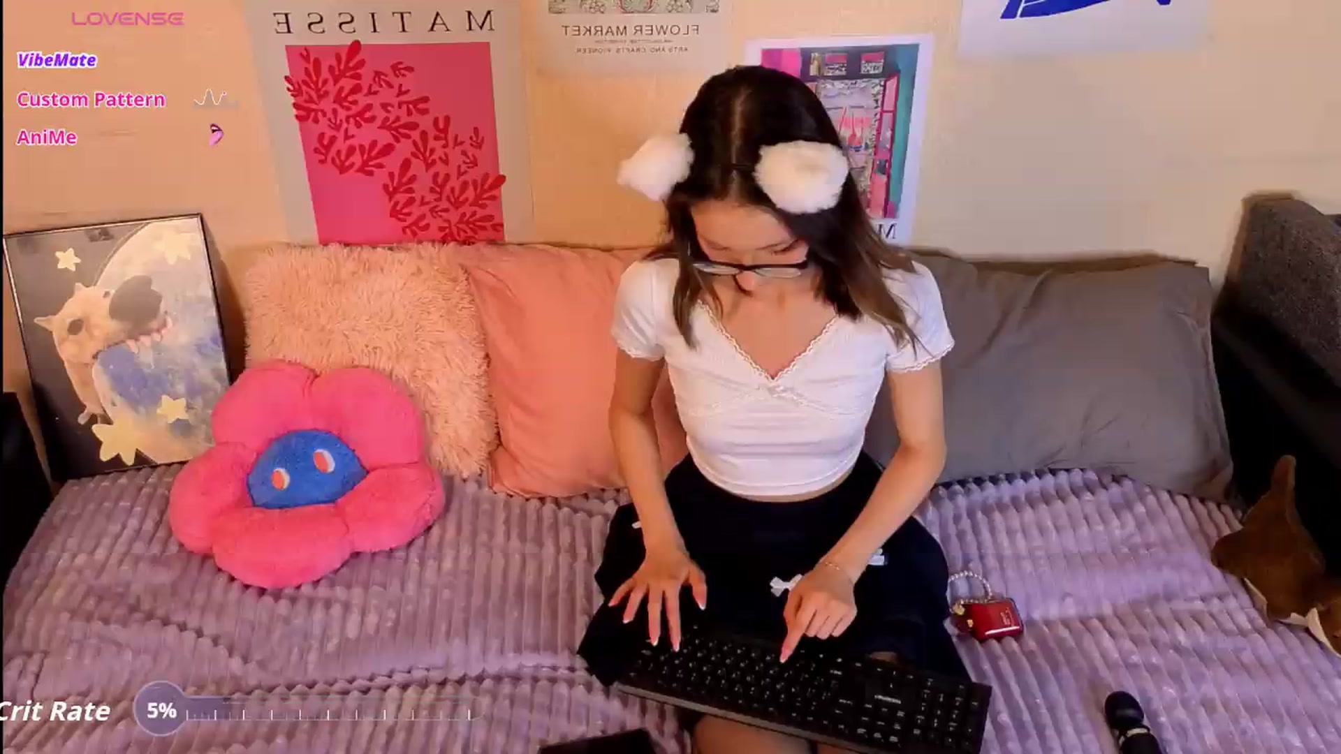 Gallery image thumbnail from Karolinacreamm's myfreecams stream on, 08/09/2026, 21:21 image 12 of 20