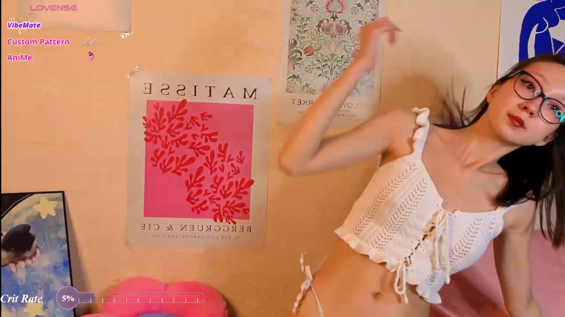 Gallery image thumbnail from Karolinacreamm's myfreecams stream on, 08/23/2026, 17:34 image 13 of 20
