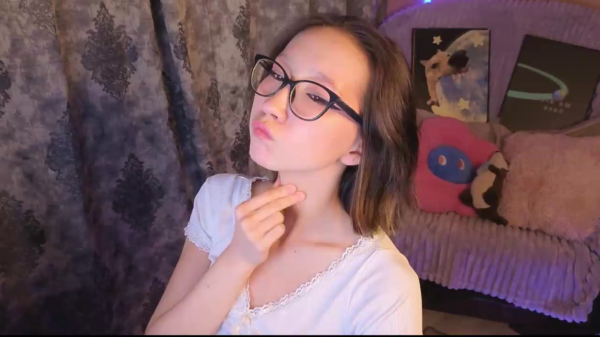 Gallery image thumbnail from Karolinacreamm's myfreecams stream on, 09/06/2026, 17:50 image 2 of 20