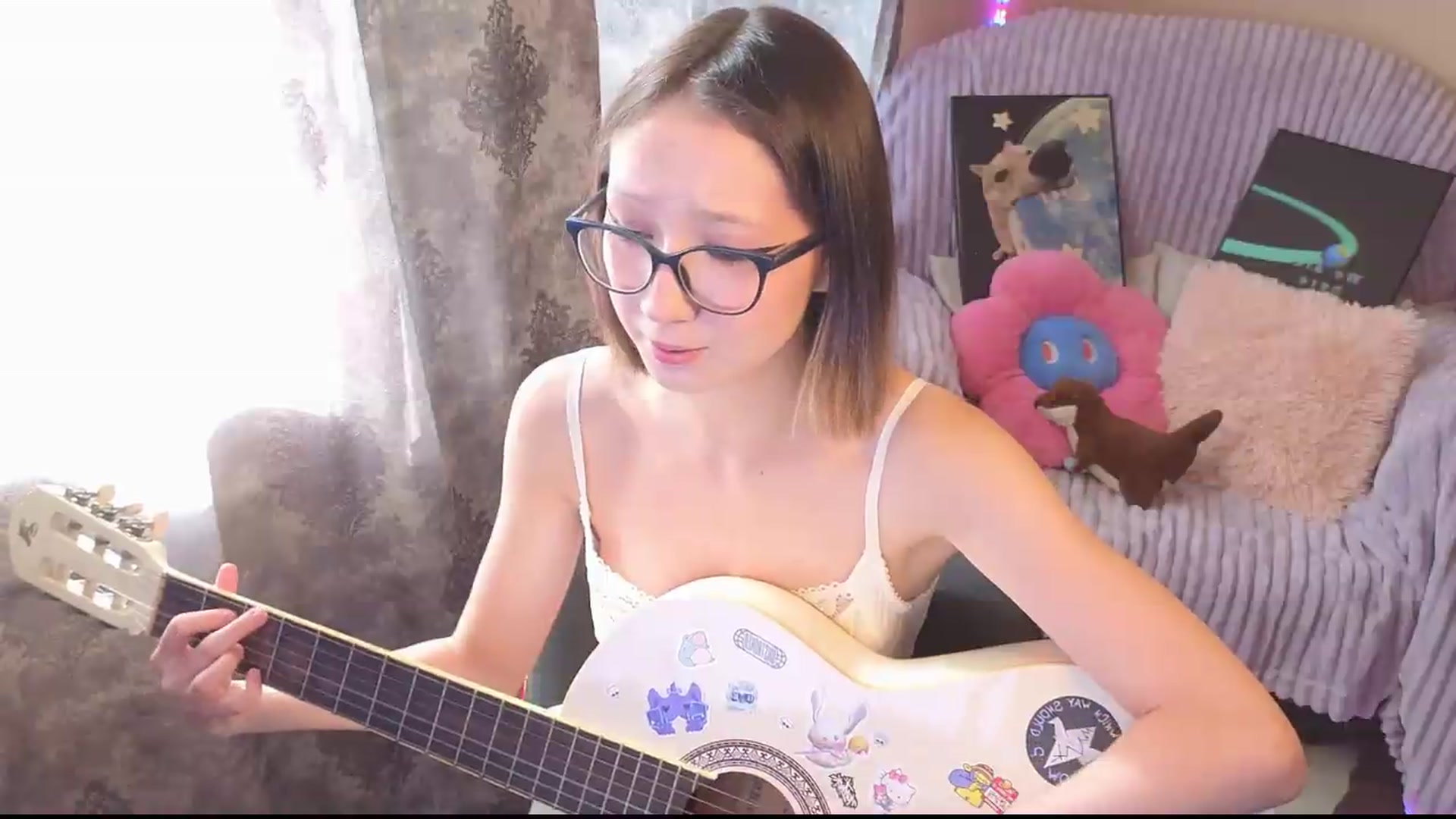 Gallery image thumbnail from Karolinacreamm's myfreecams stream on, 09/17/2026, 08:29 image 15 of 20