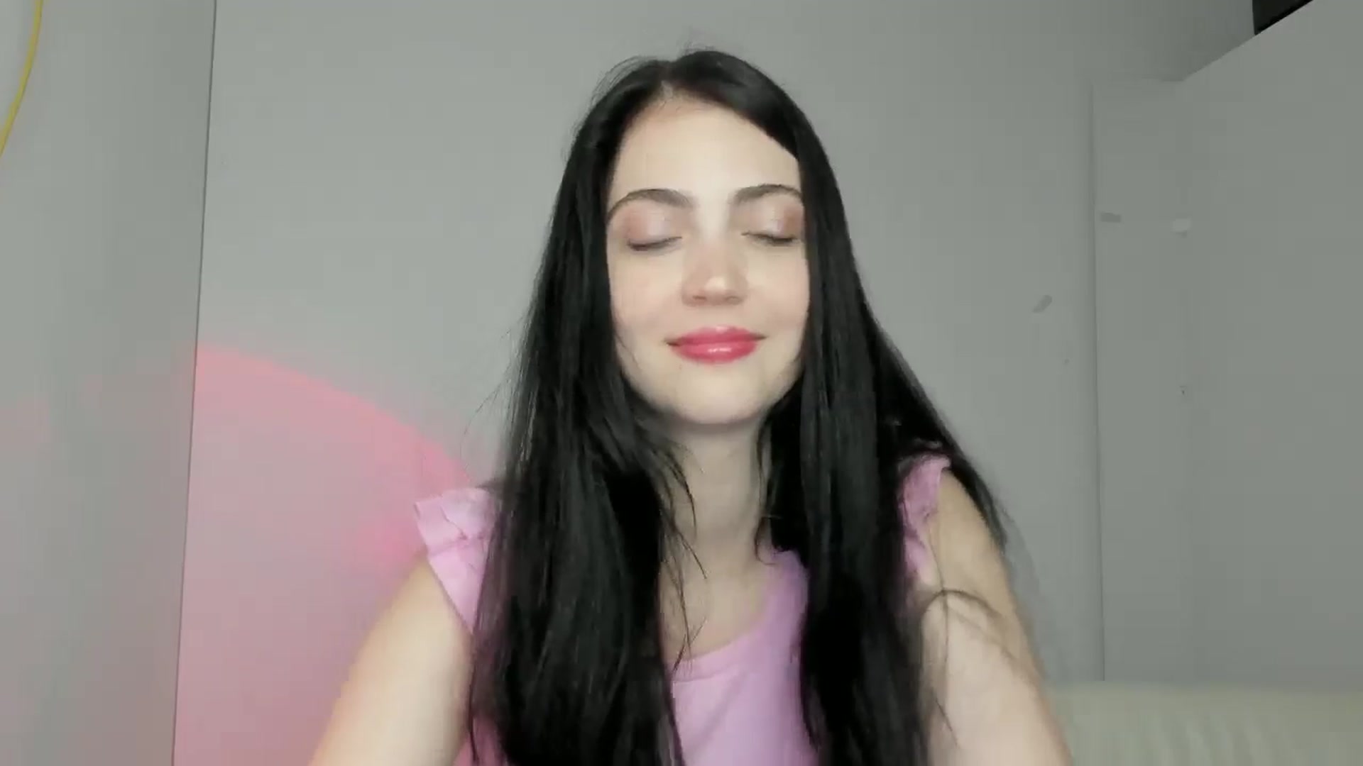 Gallery image thumbnail from Karyna_Joy's myfreecams stream on, 06/23/2025, 09:59 image 18 of 20