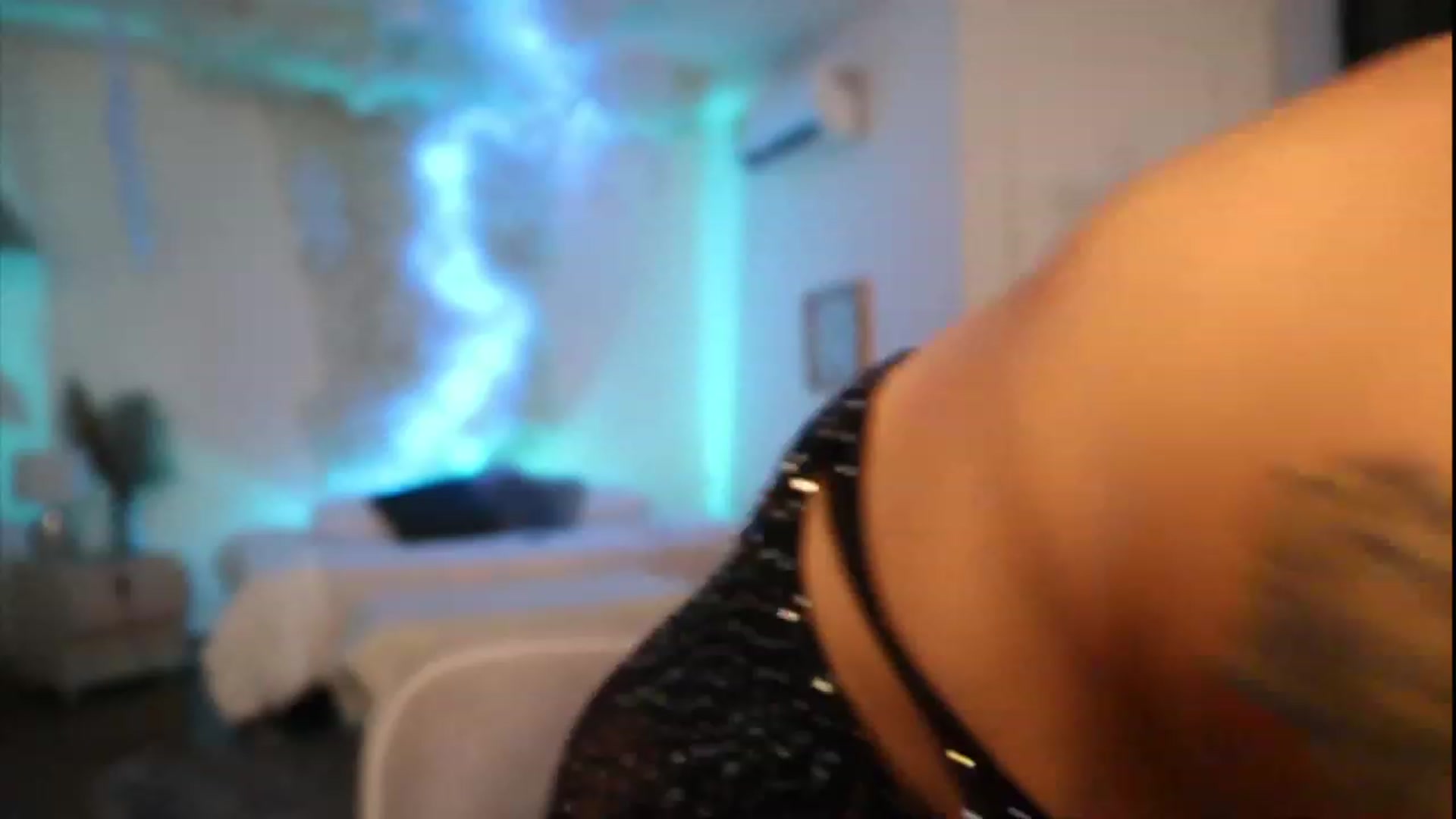 Gallery image thumbnail from Kas__'s myfreecams stream on, 12/04/2022, 16:35 image 1 of 20