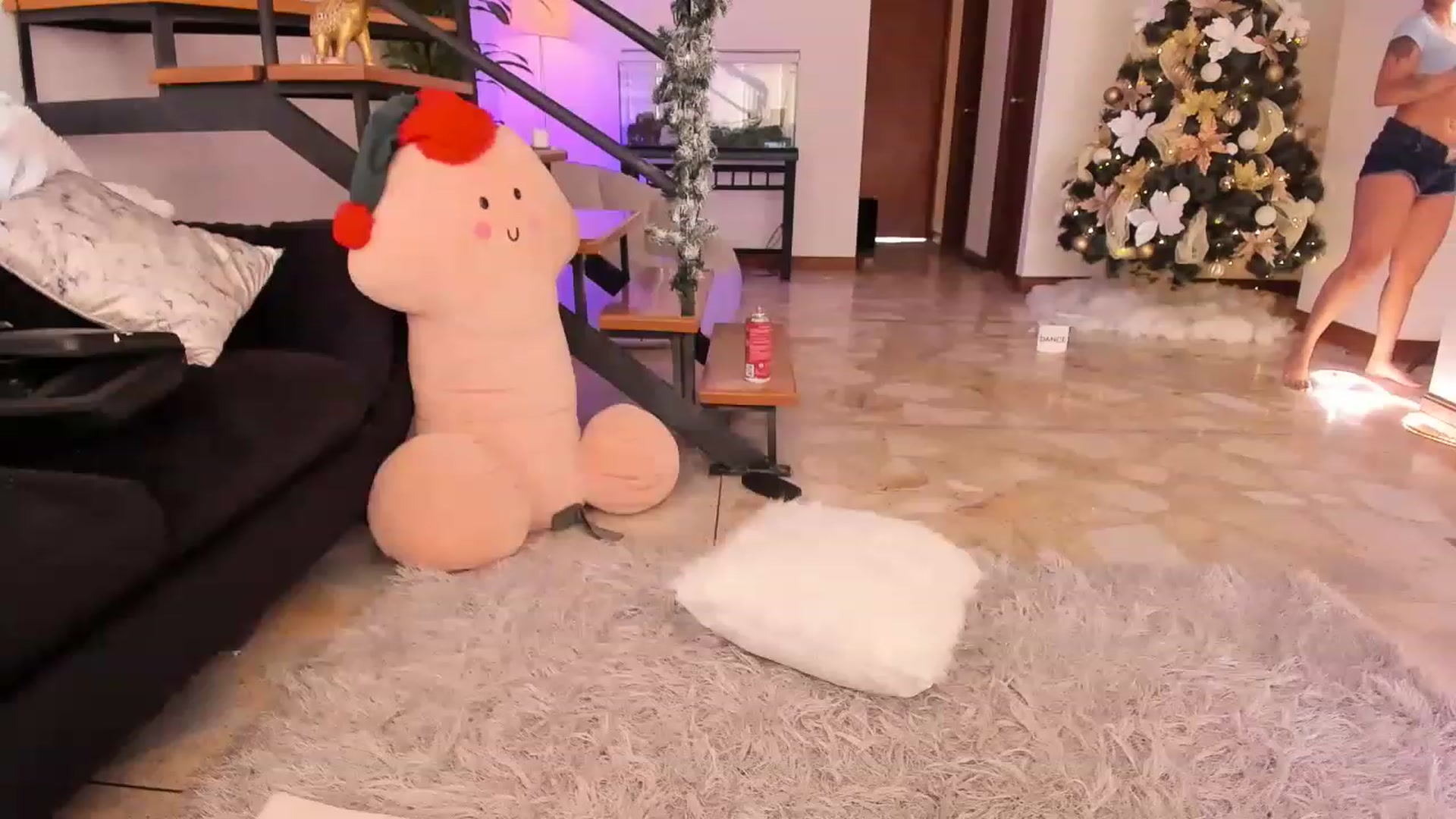 Gallery image thumbnail from Kas__'s myfreecams stream on, 12/08/2022, 17:08 image 6 of 20