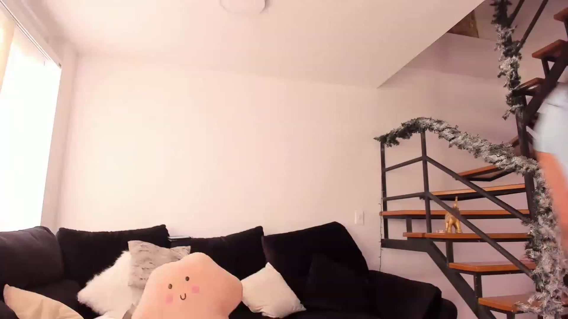 Gallery image thumbnail from Kas__'s myfreecams stream on, 12/08/2022, 19:31 image 15 of 20