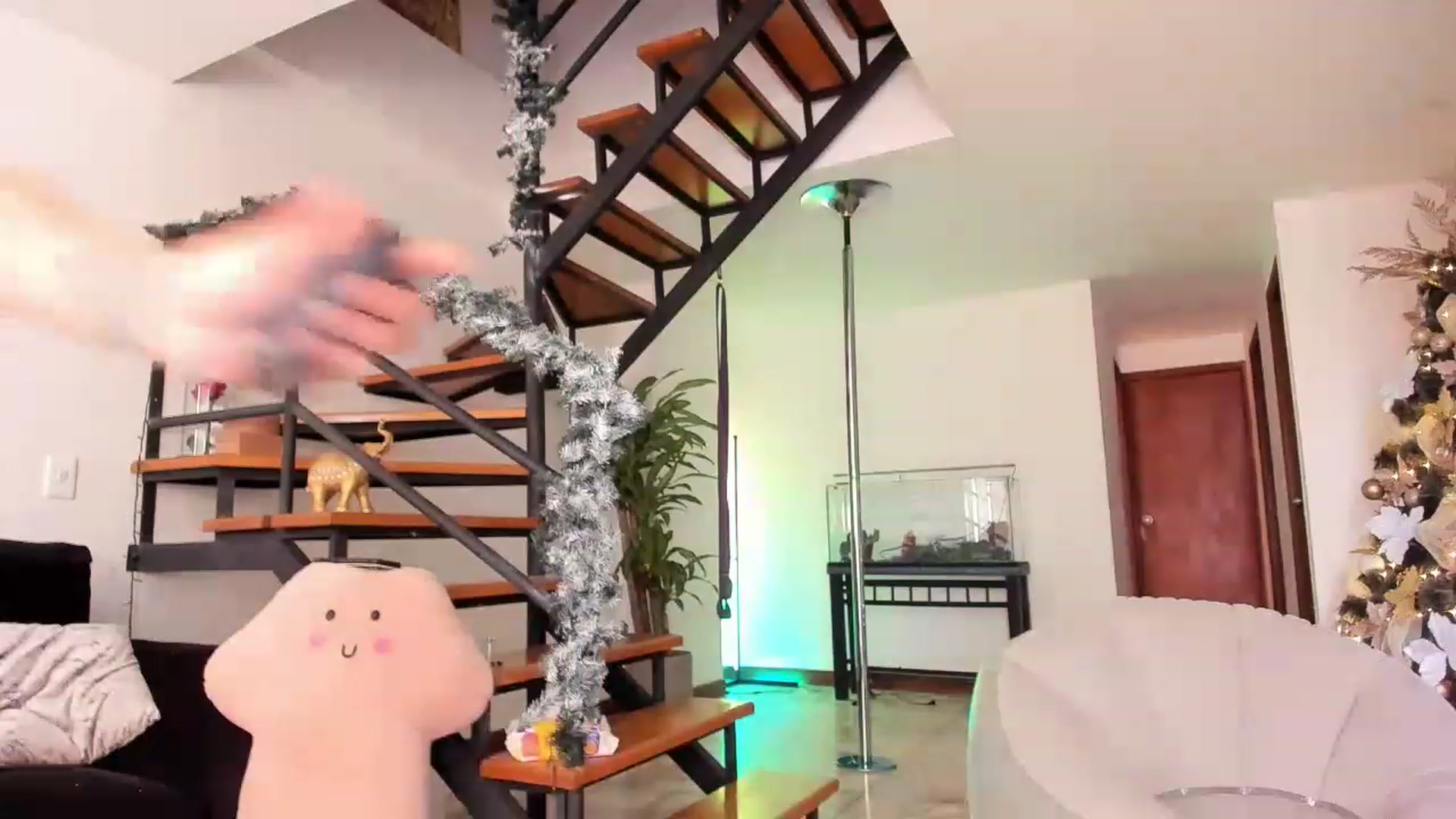 Gallery image thumbnail from Kas__'s myfreecams stream on, 12/27/2022, 16:49 image 4 of 20