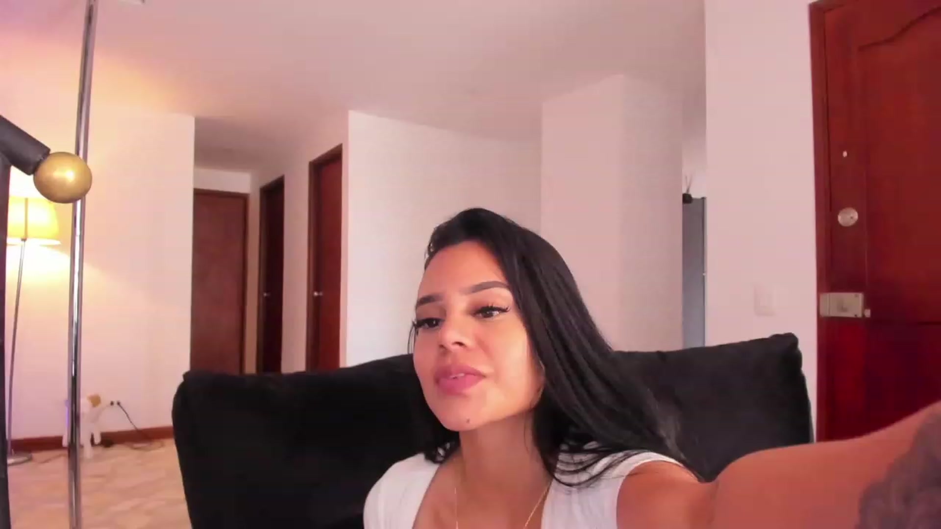 Gallery image thumbnail from Kas__'s myfreecams stream on, 02/12/2023, 18:47 image 5 of 20