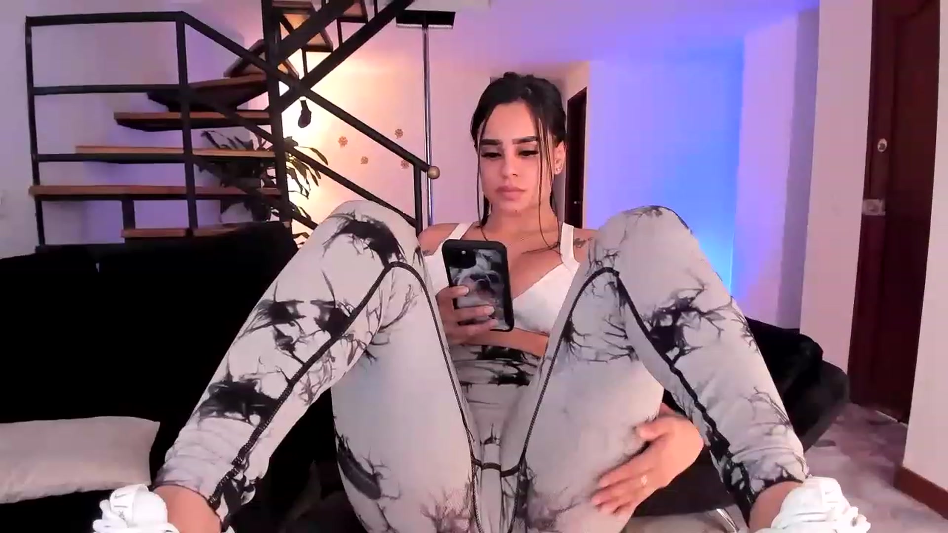 Gallery image thumbnail from Kas__'s myfreecams stream on, 06/25/2023, 23:20 image 7 of 20