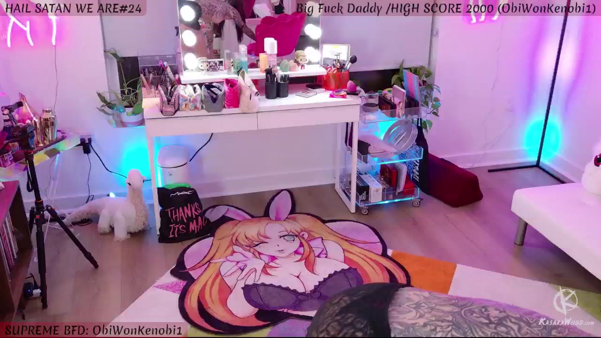 Gallery image thumbnail from KasaraWood's myfreecams stream on, 07/20/2024, 07:34 image 1 of 20