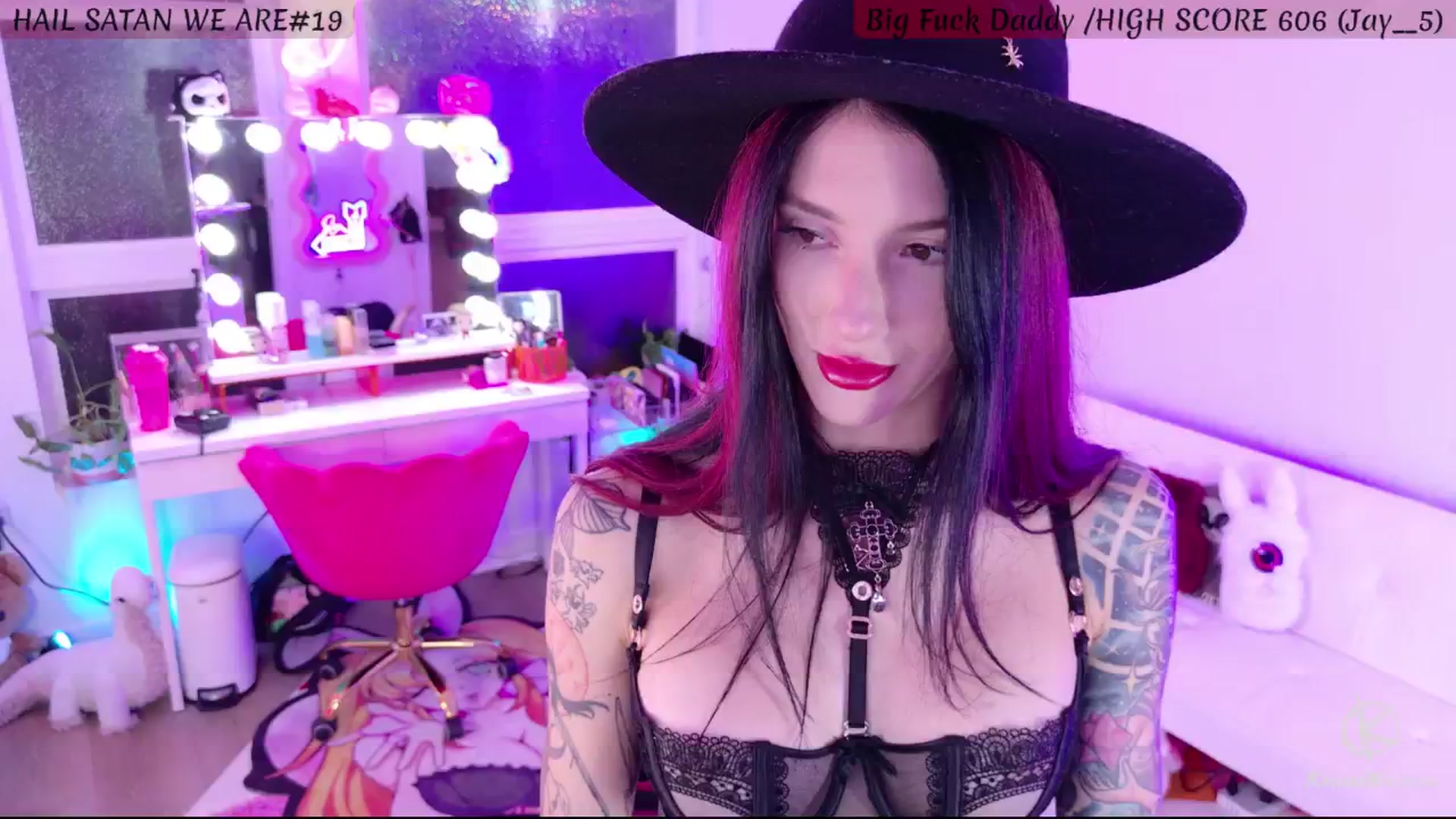 Gallery image thumbnail from KasaraWood's myfreecams stream on, 08/01/2024, 04:24 image 6 of 20