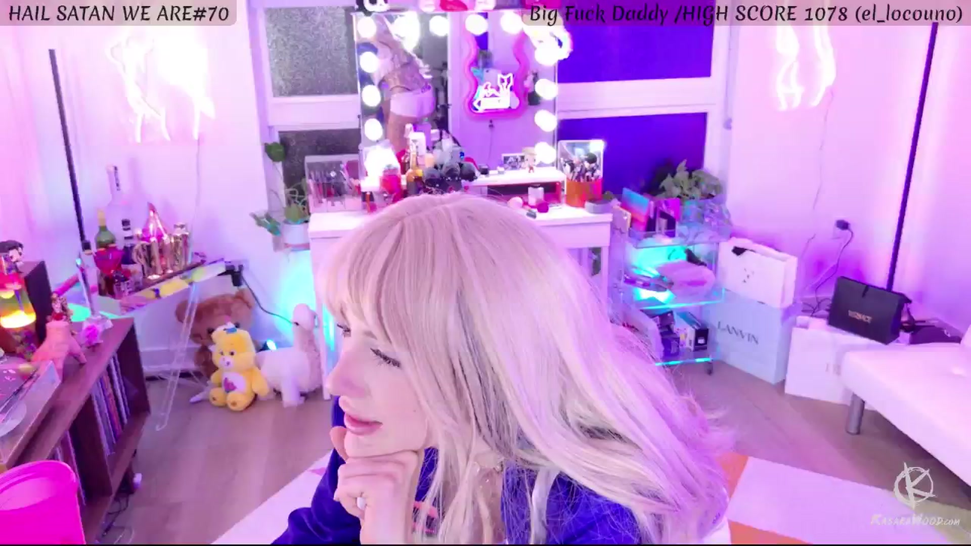 Gallery image thumbnail from KasaraWood's myfreecams stream on, 08/07/2024, 03:54 image 20 of 20