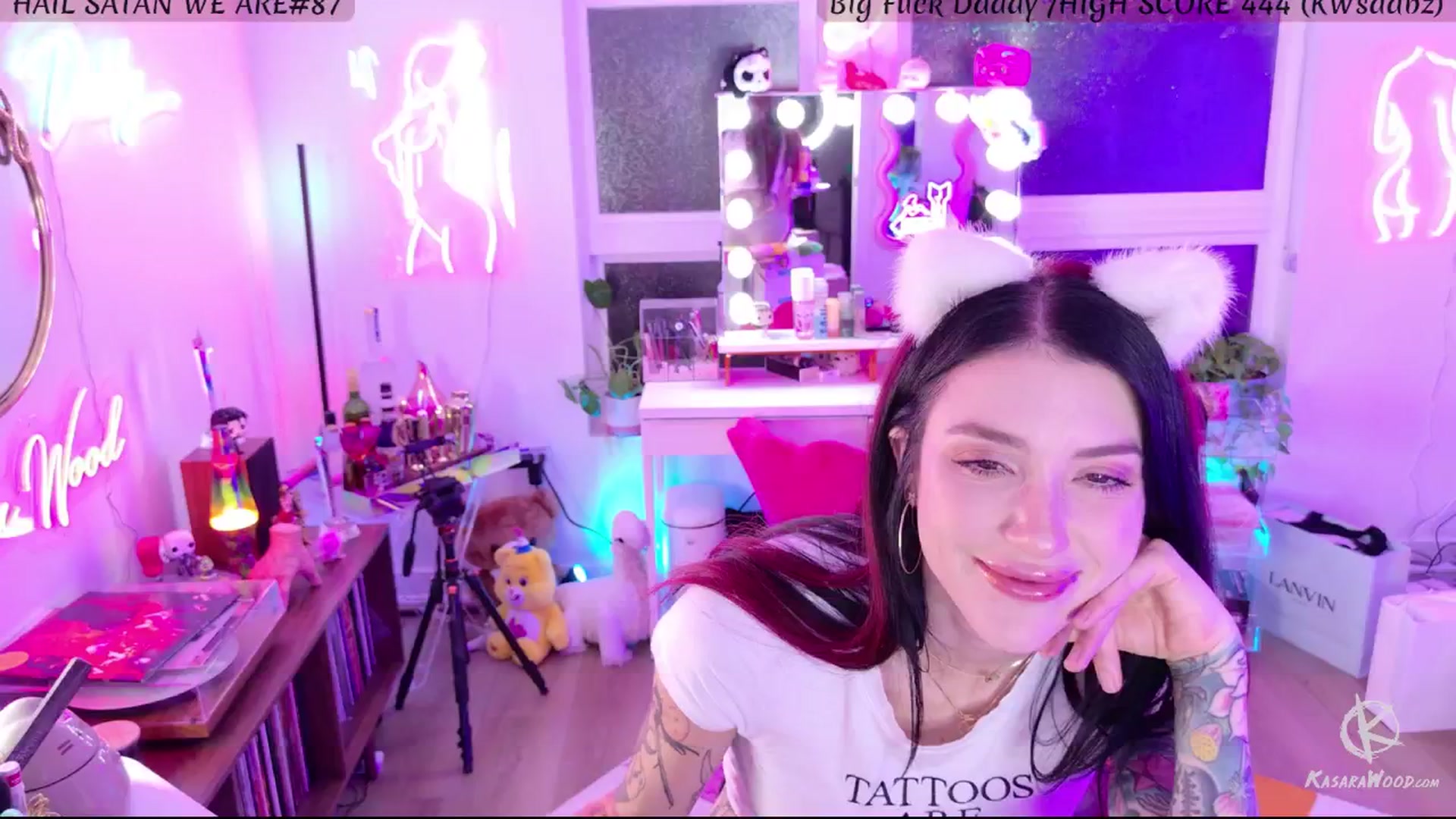Gallery image thumbnail from KasaraWood's myfreecams stream on, 08/09/2024, 03:34 image 10 of 20