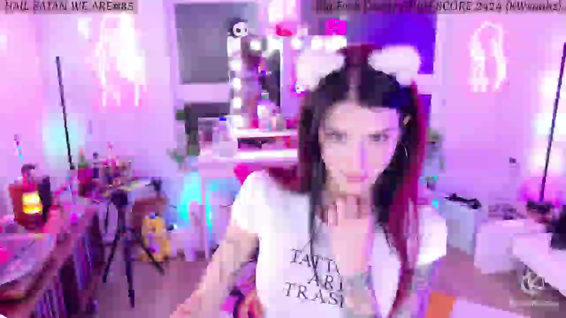 Gallery image thumbnail from KasaraWood's myfreecams stream on, 08/09/2024, 04:05 image 17 of 20