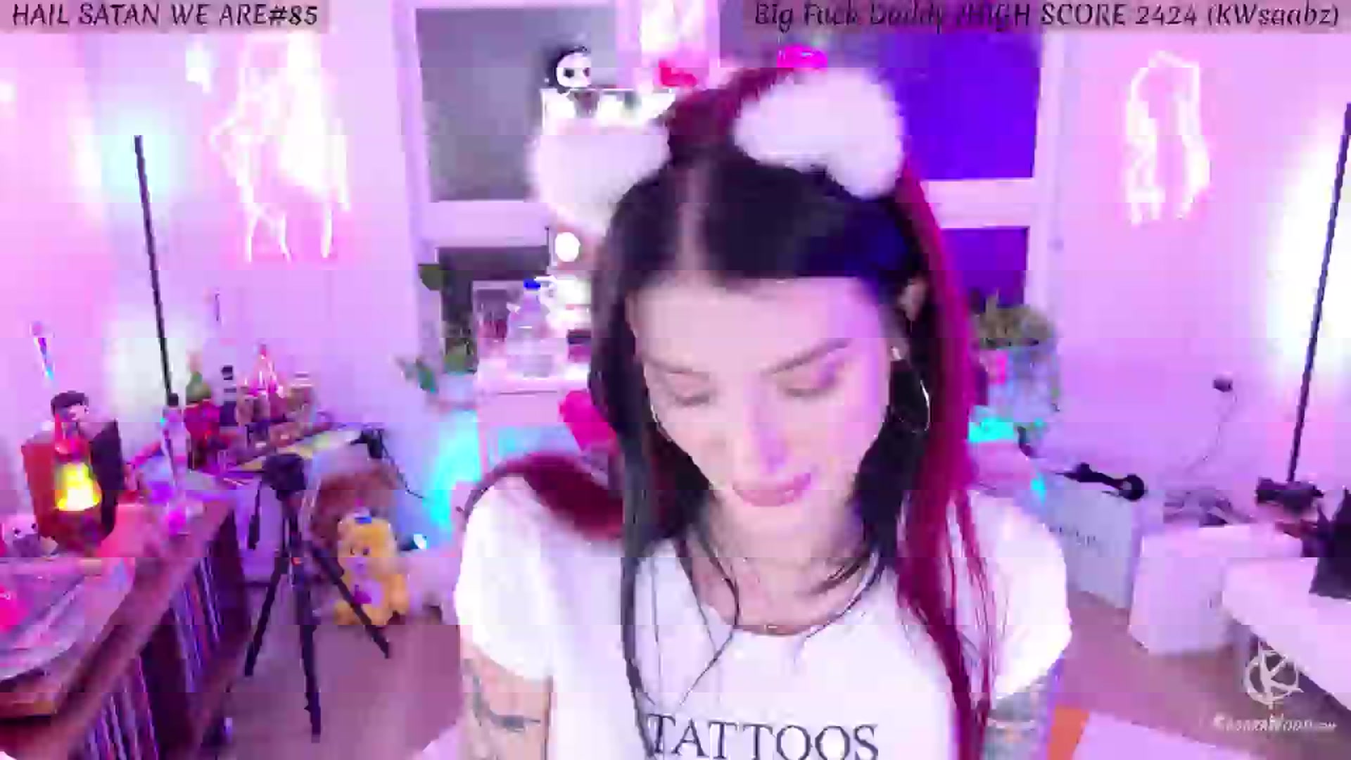Gallery image thumbnail from KasaraWood's myfreecams stream on, 08/09/2024, 04:05 image 15 of 20