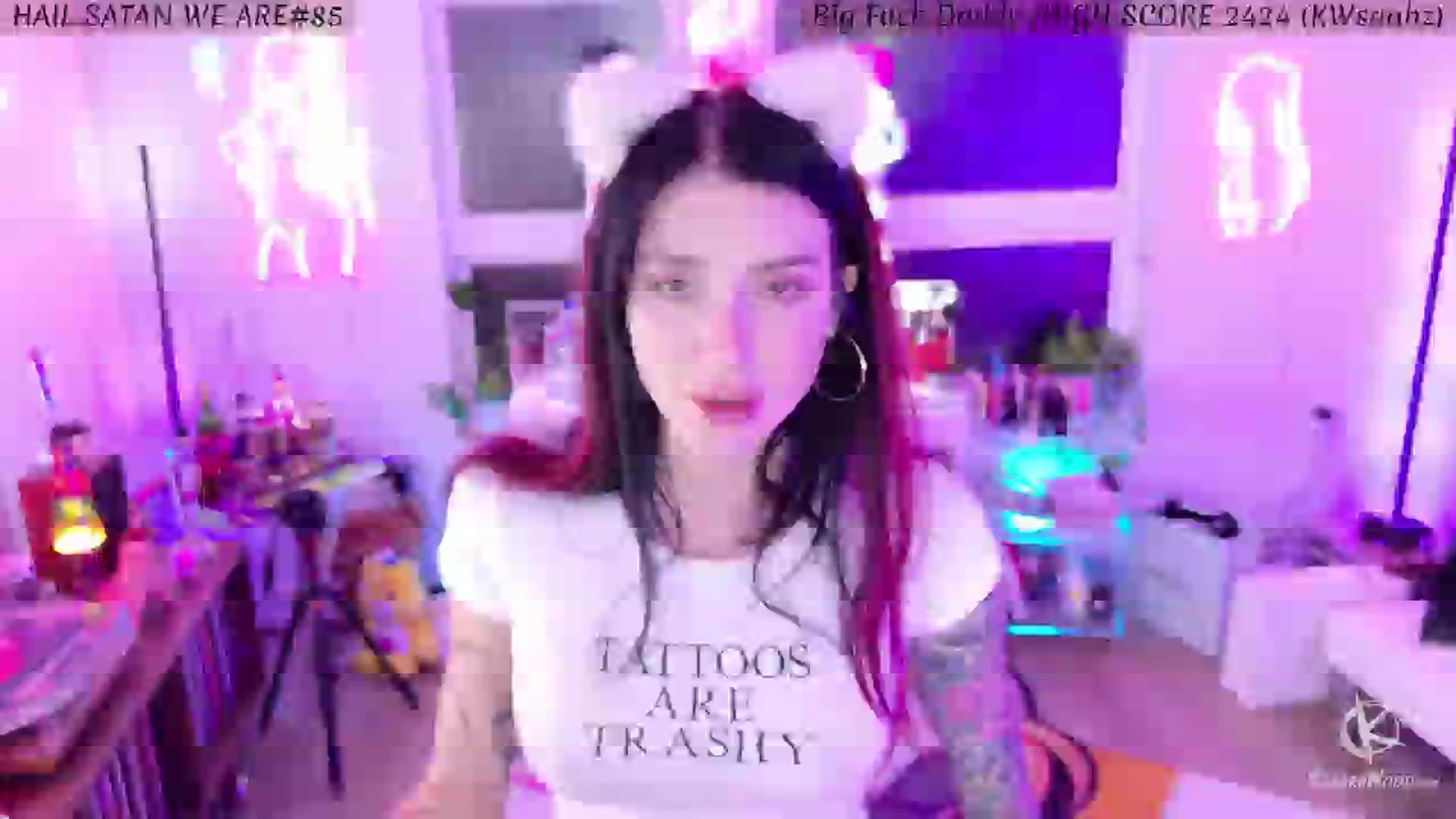 Gallery image thumbnail from KasaraWood's myfreecams stream on, 08/09/2024, 04:05 image 20 of 20