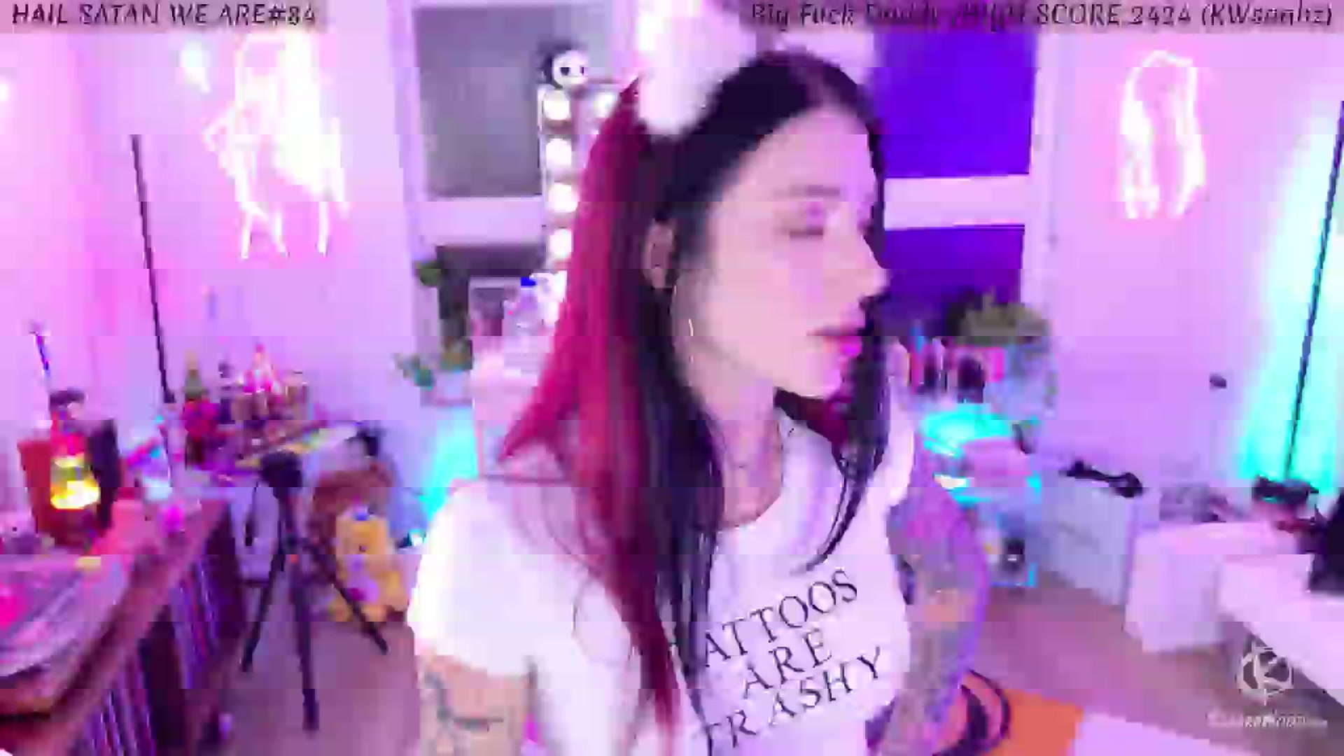 Gallery image thumbnail from KasaraWood's myfreecams stream on, 08/09/2024, 04:05 image 9 of 20