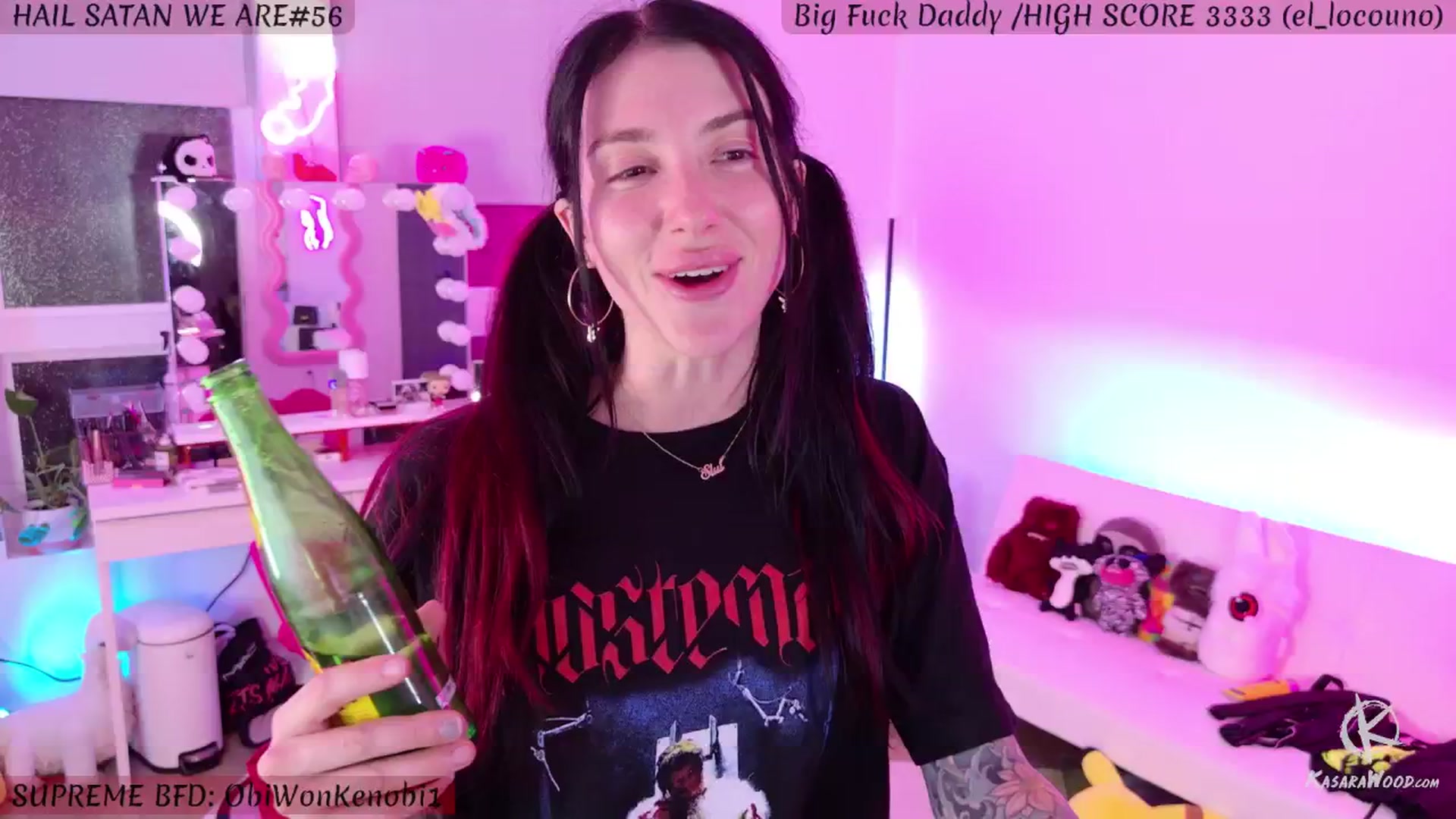 Gallery image thumbnail from KasaraWood's myfreecams stream on, 08/29/2024, 04:12 image 17 of 20