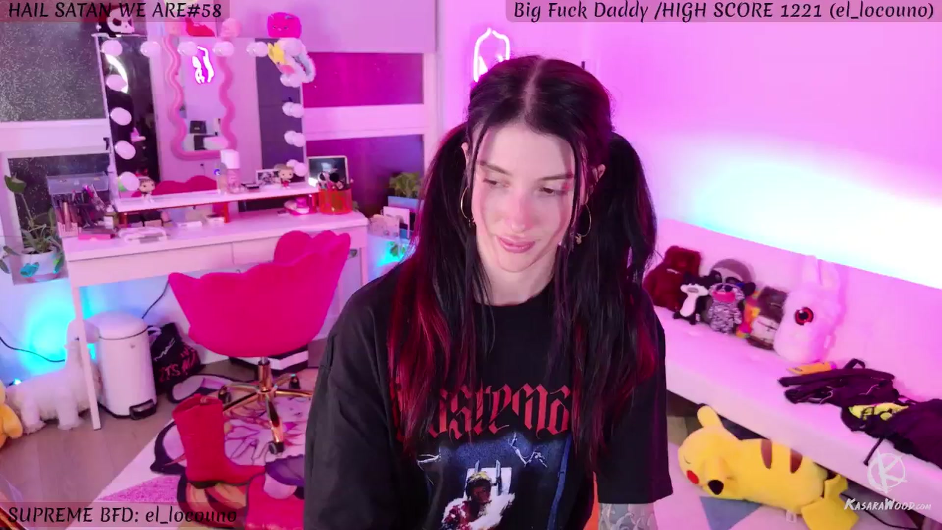 Gallery image thumbnail from KasaraWood's myfreecams stream on, 08/29/2024, 04:12 image 11 of 20