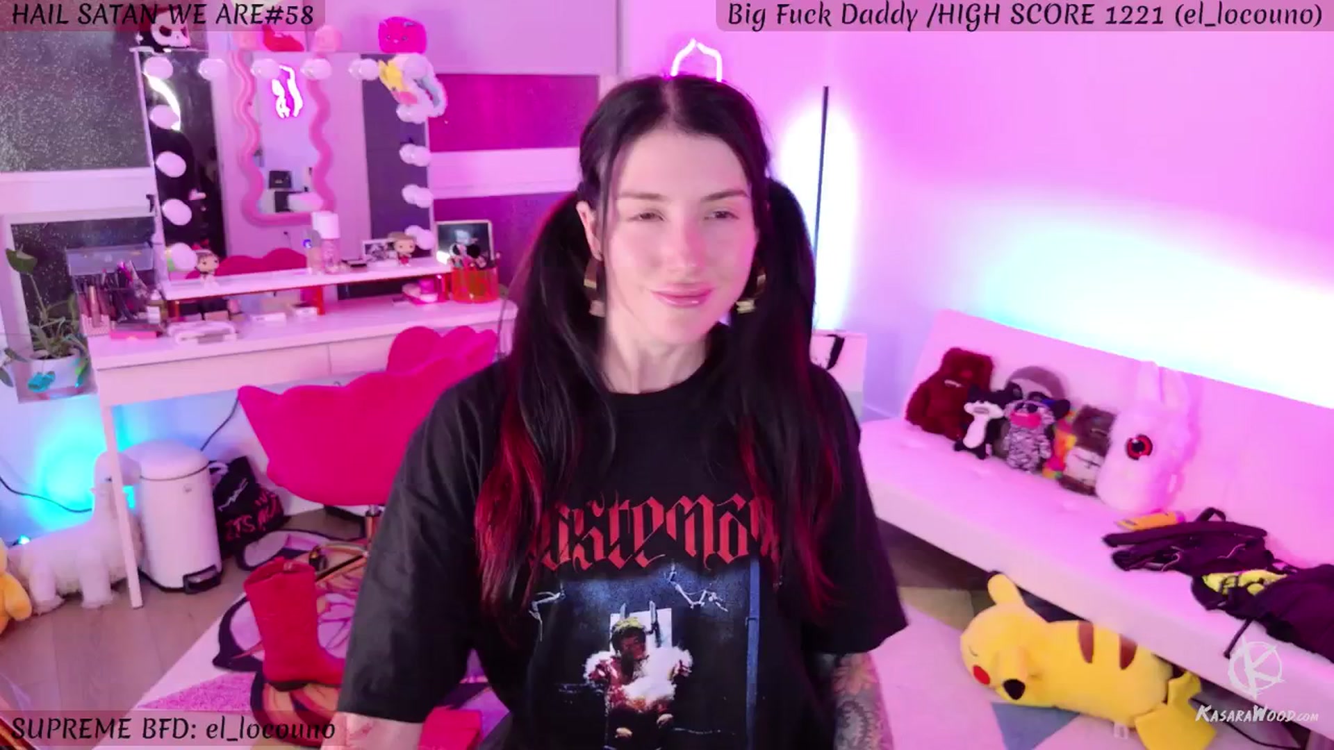 Gallery image thumbnail from KasaraWood's myfreecams stream on, 08/29/2024, 04:12 image 10 of 20