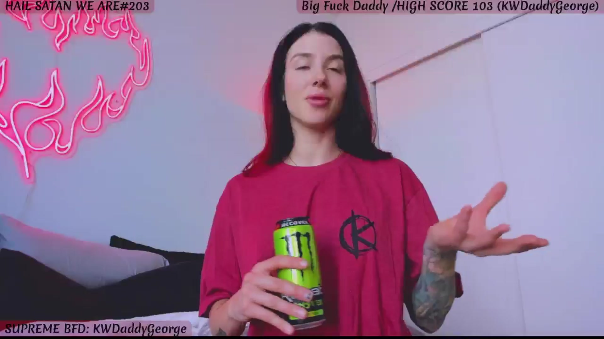 Gallery image thumbnail from KasaraWood's myfreecams stream on, 09/14/2024, 23:14 image 4 of 20