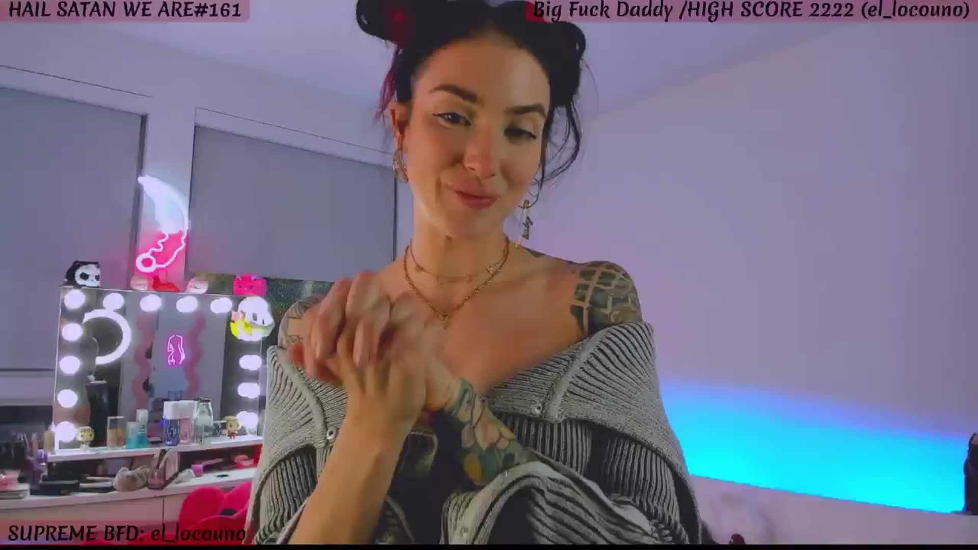 Gallery image thumbnail from KasaraWood's myfreecams stream on, 09/25/2024, 05:05 image 15 of 20