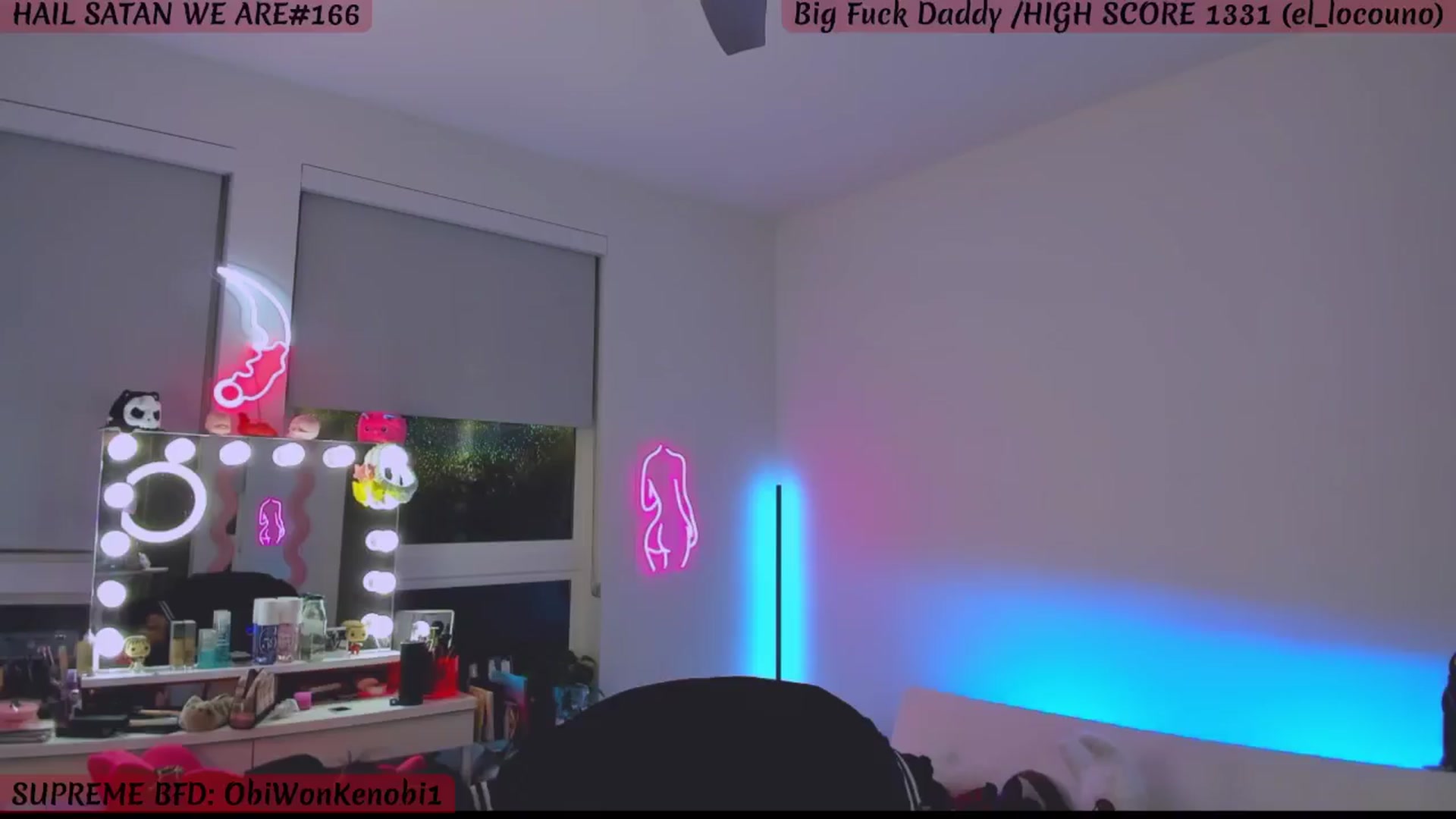 Gallery image thumbnail from KasaraWood's myfreecams stream on, 09/25/2024, 05:05 image 8 of 20