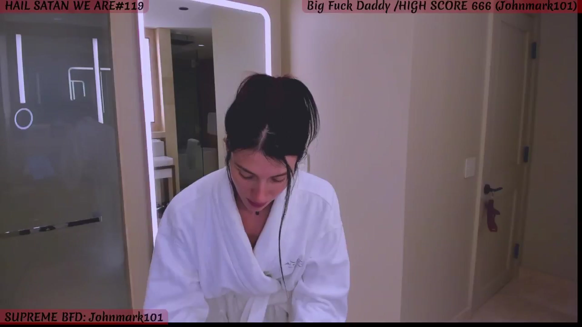 Gallery image thumbnail from KasaraWood's myfreecams stream on, 09/30/2024, 03:38 image 7 of 20