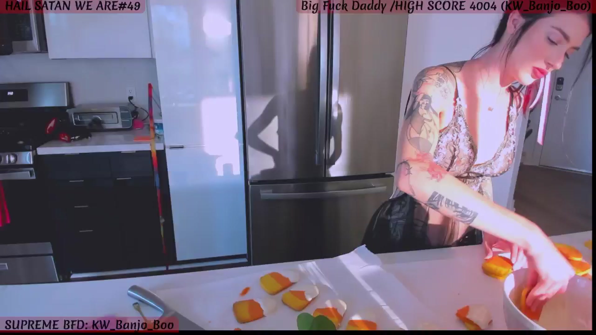 Gallery image thumbnail from KasaraWood's myfreecams stream on, 10/06/2024, 02:10 image 5 of 20
