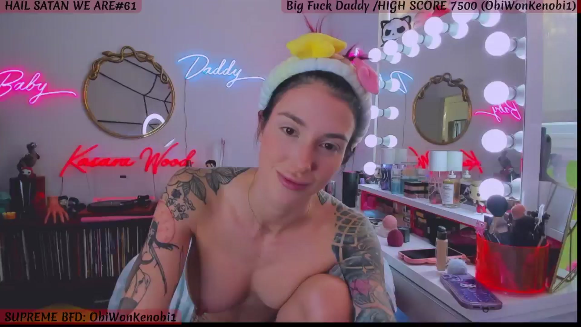 Gallery image thumbnail from KasaraWood's myfreecams stream on, 10/09/2024, 24:02 image 20 of 20