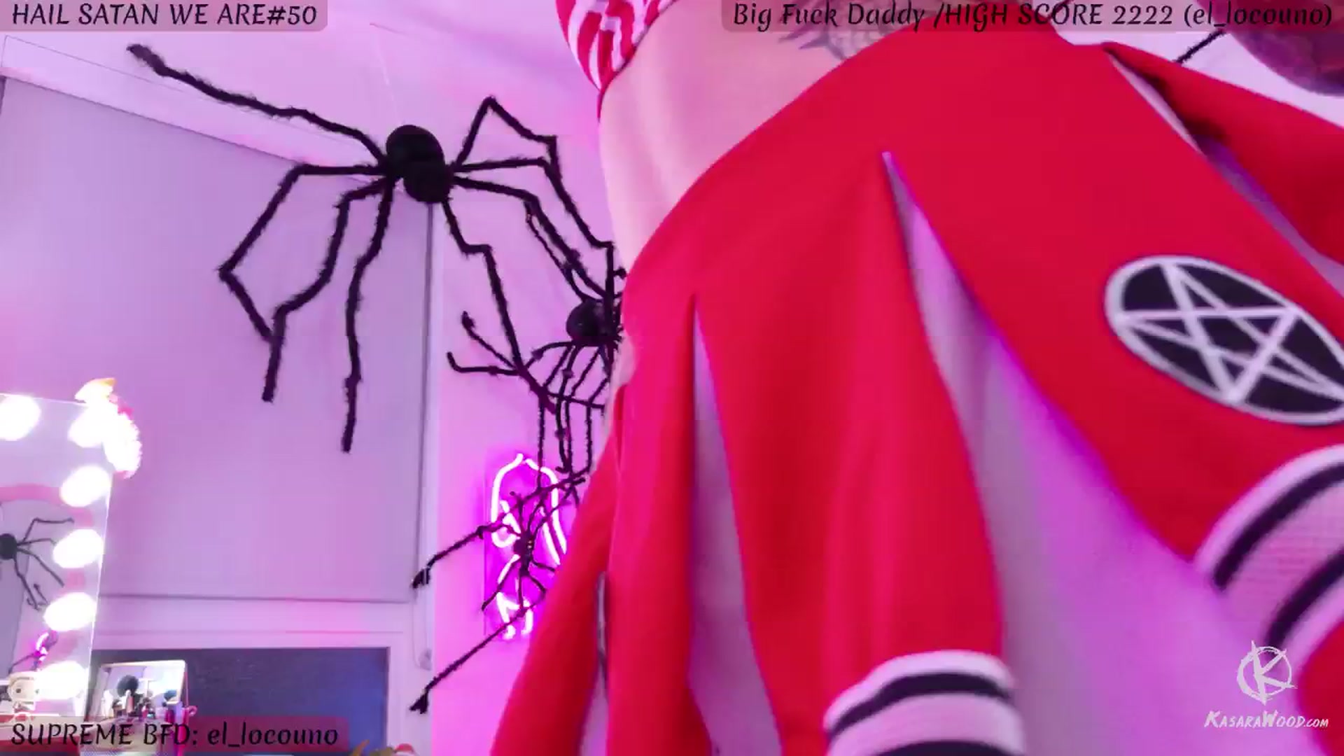 Gallery image thumbnail from KasaraWood's myfreecams stream on, 10/11/2024, 04:06 image 10 of 20