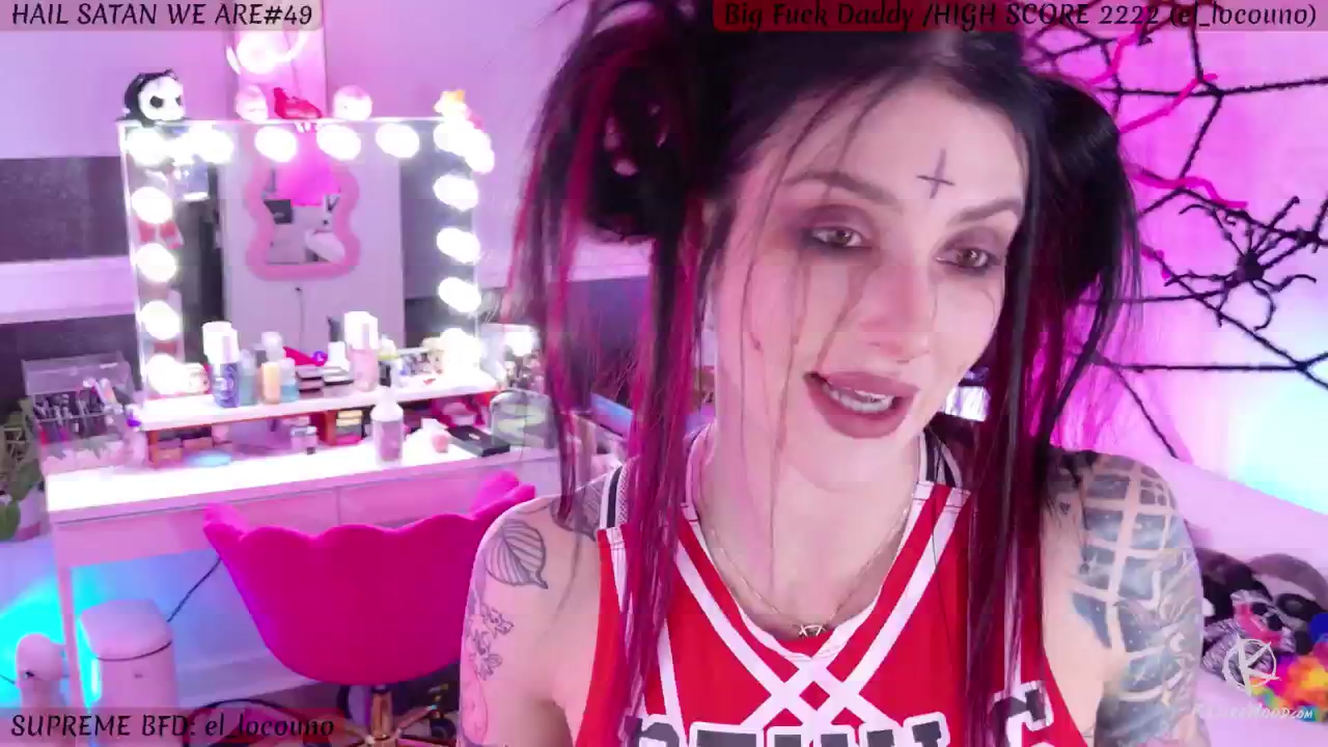 Gallery image thumbnail from KasaraWood's myfreecams stream on, 10/11/2024, 04:06 image 12 of 20