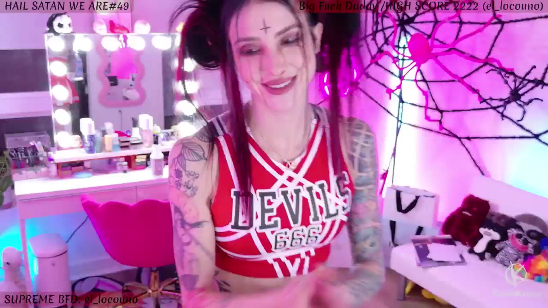 Gallery image thumbnail from KasaraWood's myfreecams stream on, 10/11/2024, 04:06 image 15 of 20