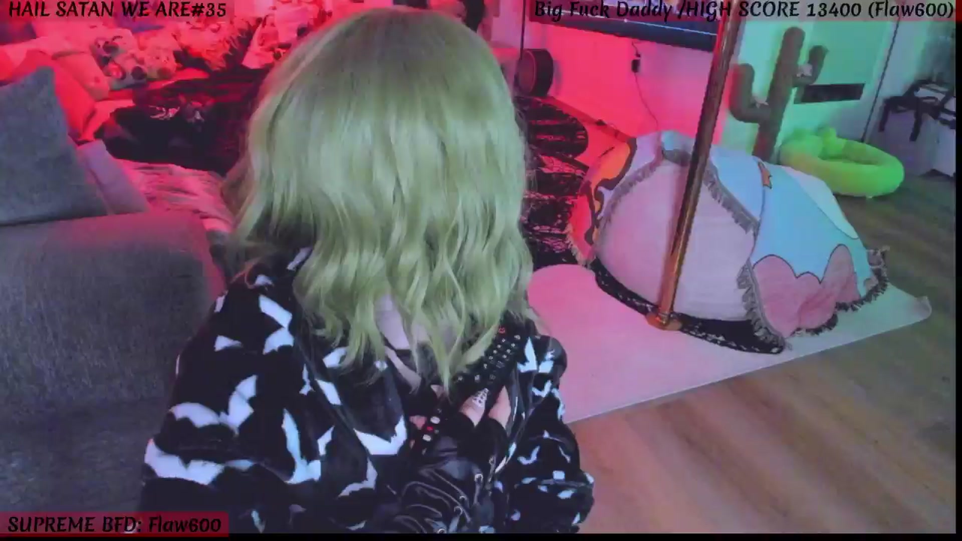 Gallery image thumbnail from KasaraWood's myfreecams stream on, 10/30/2024, 04:58 image 19 of 20