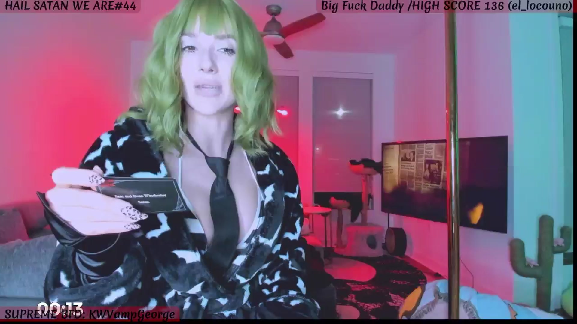 Gallery image thumbnail from KasaraWood's myfreecams stream on, 10/30/2024, 04:58 image 5 of 20
