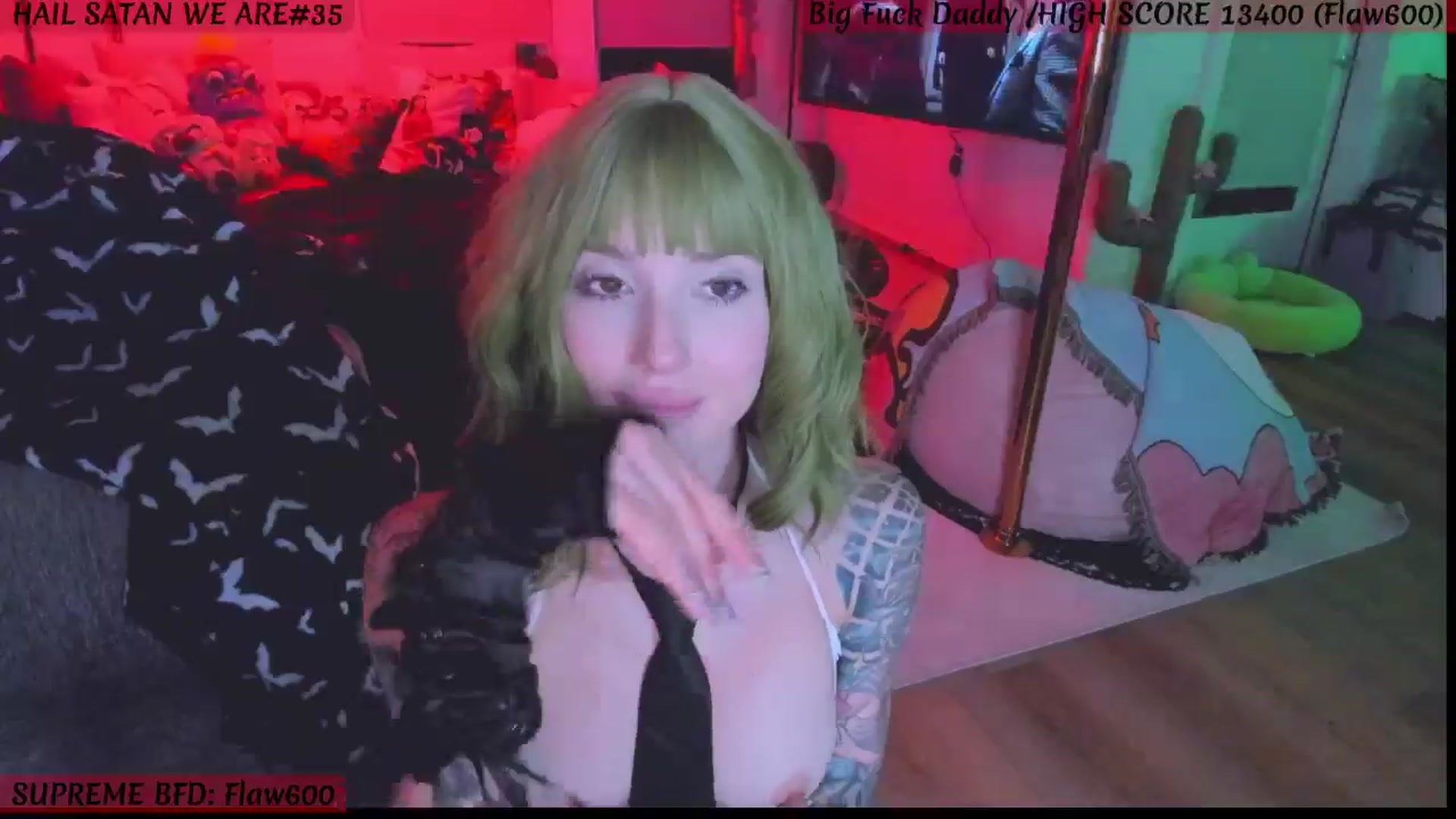 Gallery image thumbnail from KasaraWood's myfreecams stream on, 10/30/2024, 04:58 image 20 of 20
