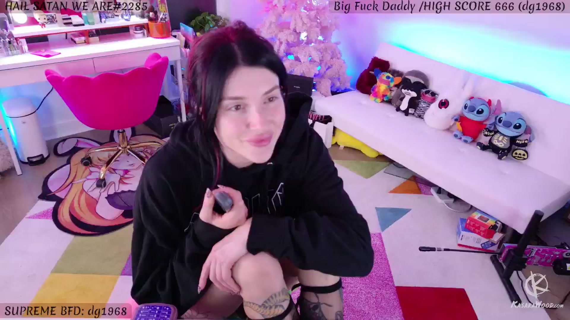 Gallery image thumbnail from KasaraWood's myfreecams stream on, 11/09/2024, 06:12 image 3 of 20