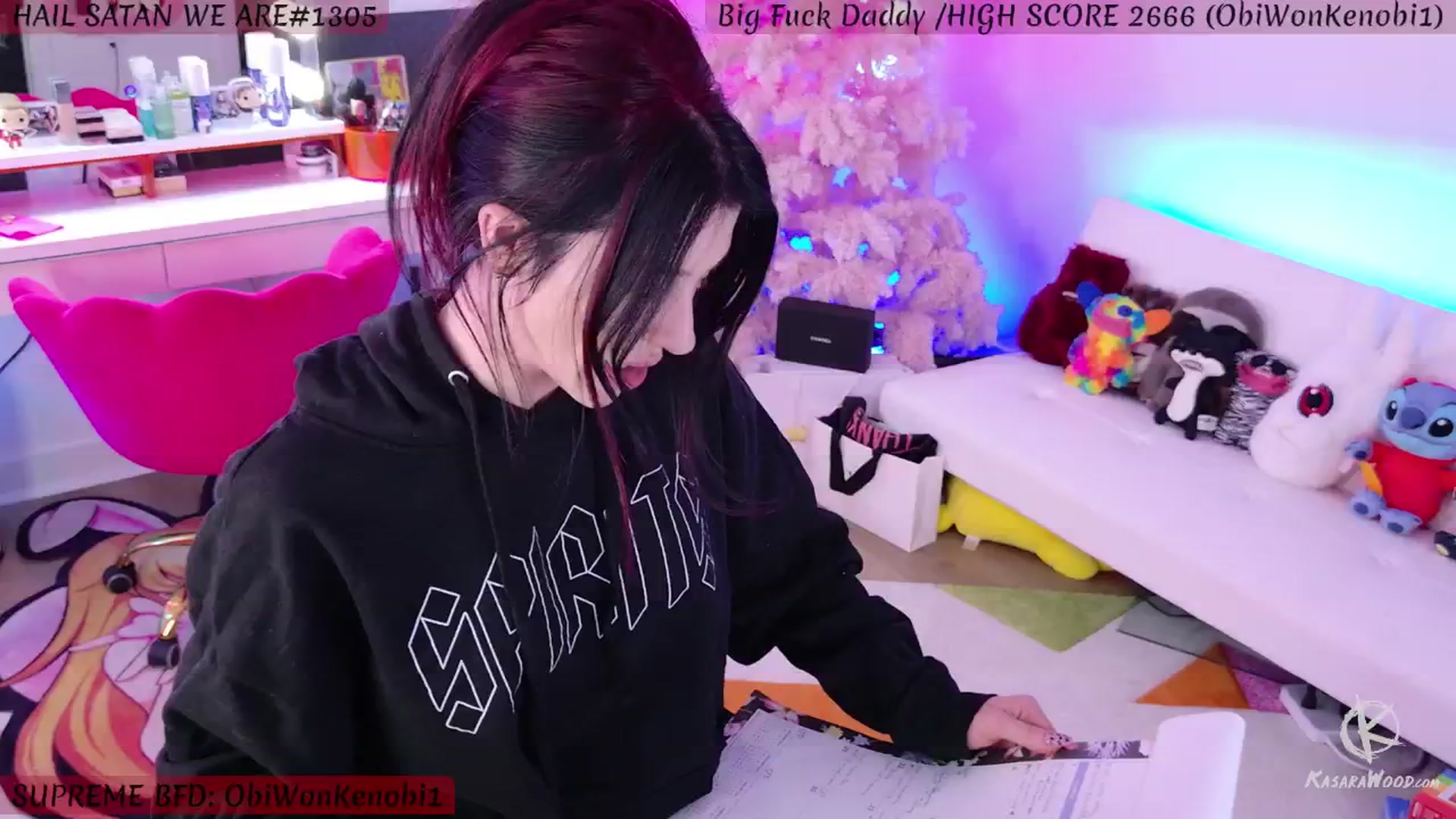 Gallery image thumbnail from KasaraWood's myfreecams stream on, 11/09/2024, 06:12 image 9 of 20