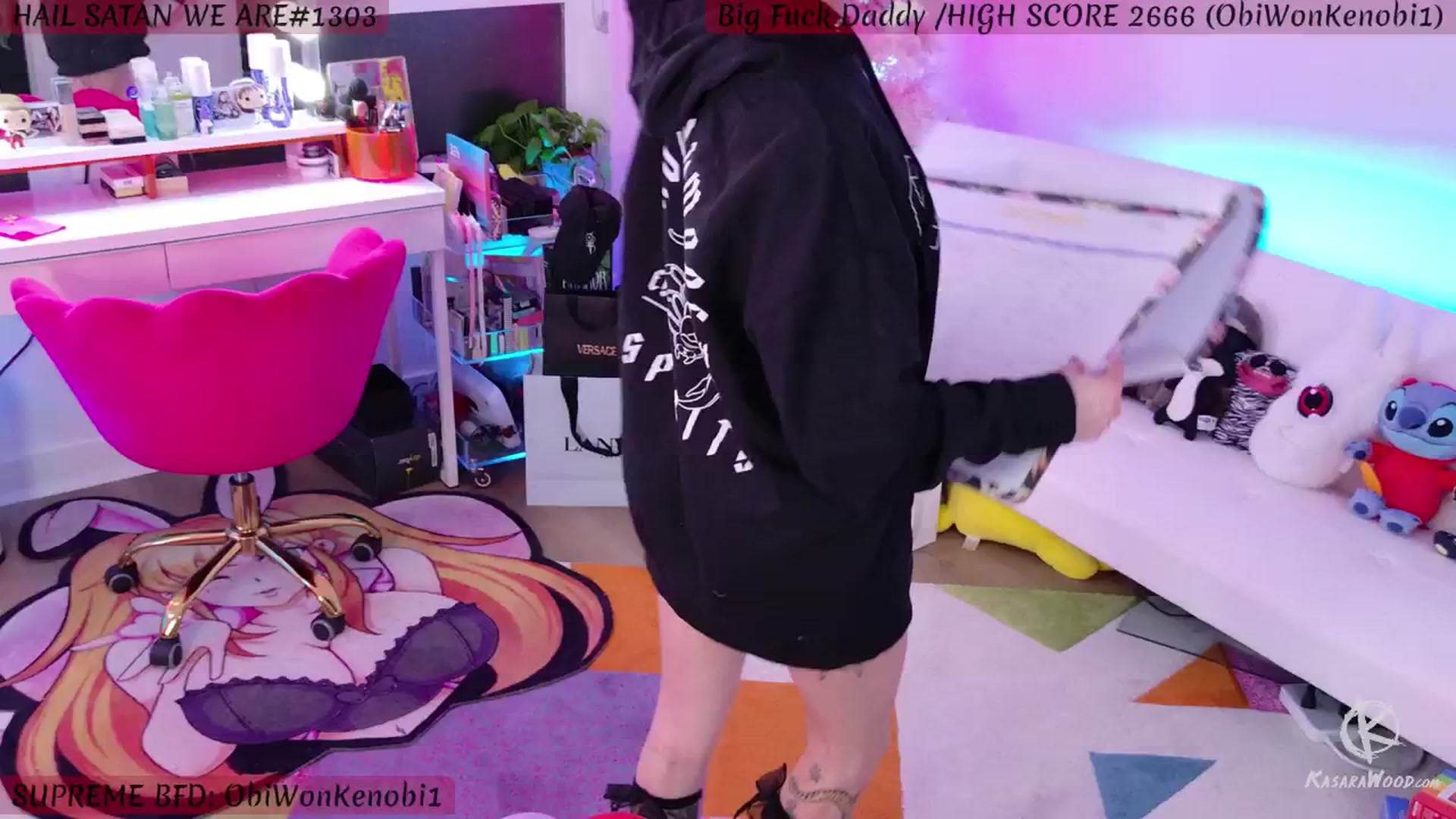 Gallery image thumbnail from KasaraWood's myfreecams stream on, 11/09/2024, 06:12 image 8 of 20