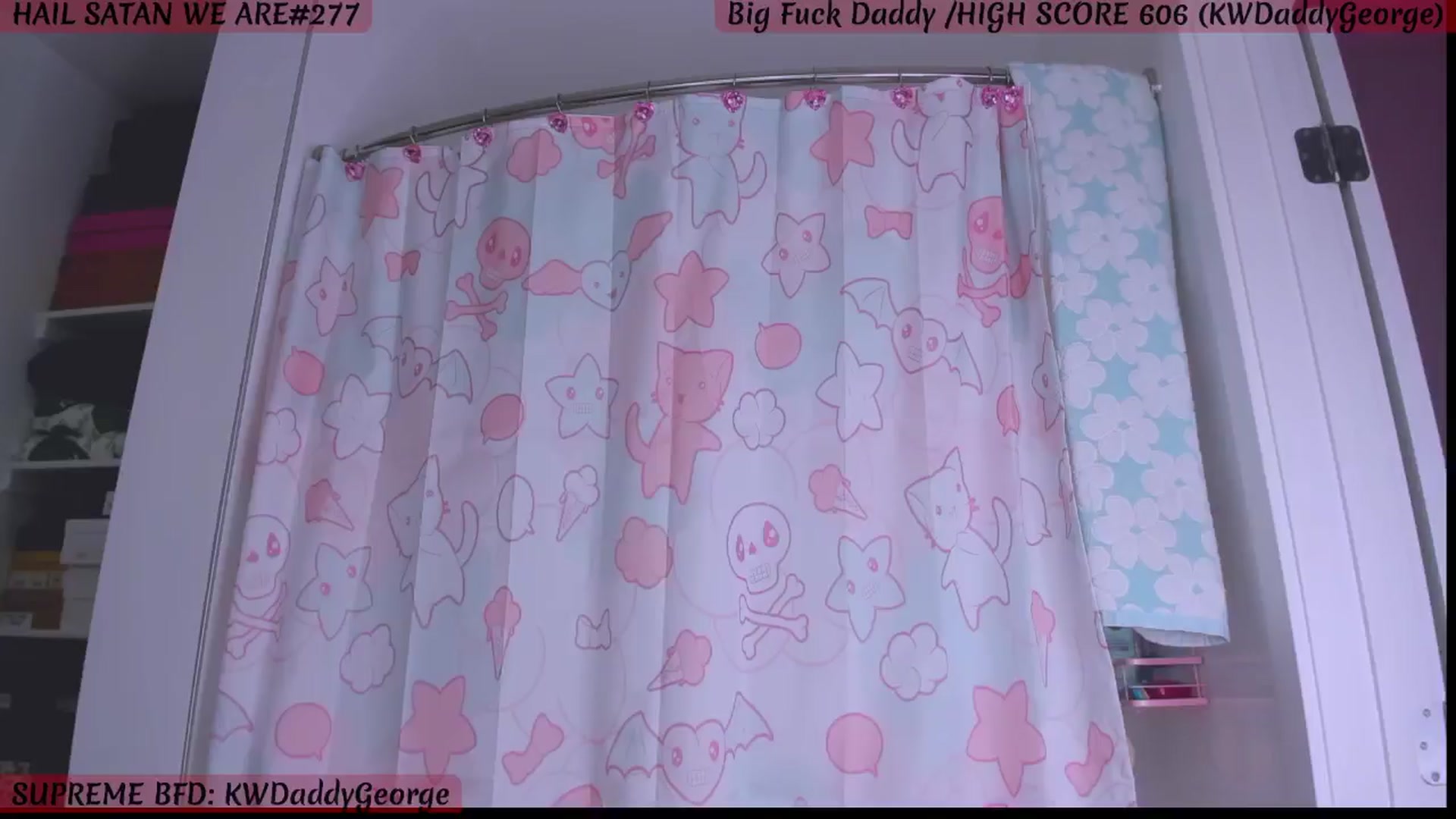 Gallery image thumbnail from KasaraWood's myfreecams stream on, 11/14/2024, 04:08 image 11 of 20