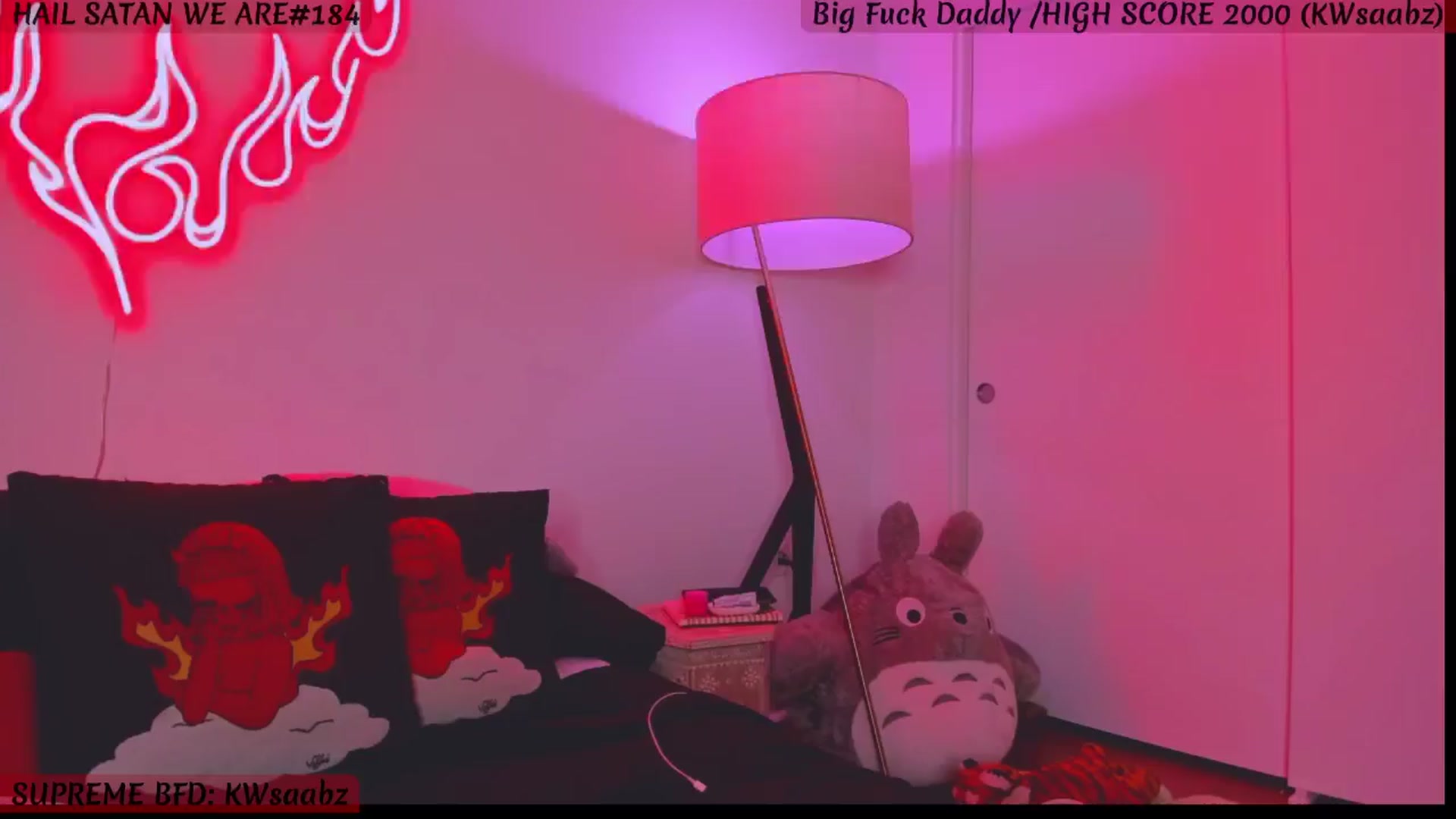 Gallery image thumbnail from KasaraWood's myfreecams stream on, 11/17/2024, 04:52 image 13 of 20