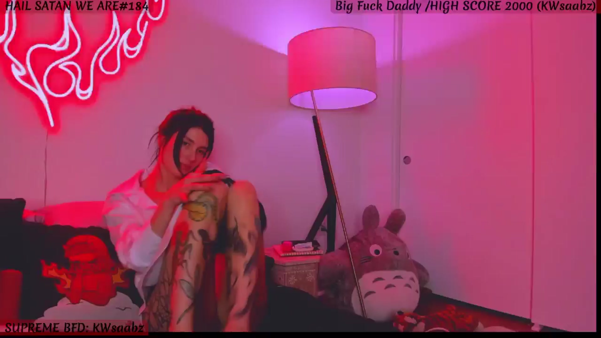 Gallery image thumbnail from KasaraWood's myfreecams stream on, 11/17/2024, 04:52 image 14 of 20
