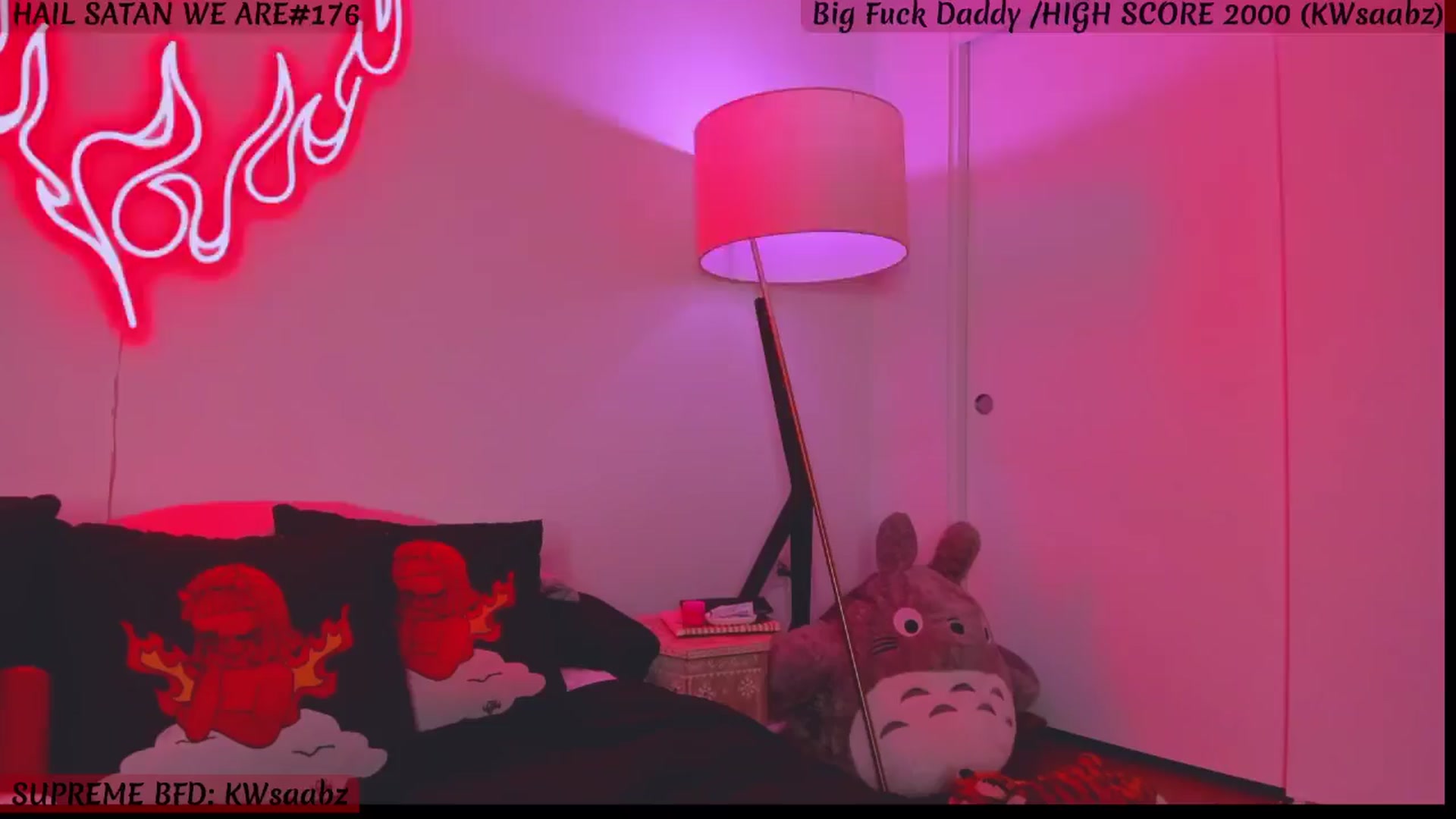 Gallery image thumbnail from KasaraWood's myfreecams stream on, 11/17/2024, 04:52 image 18 of 20