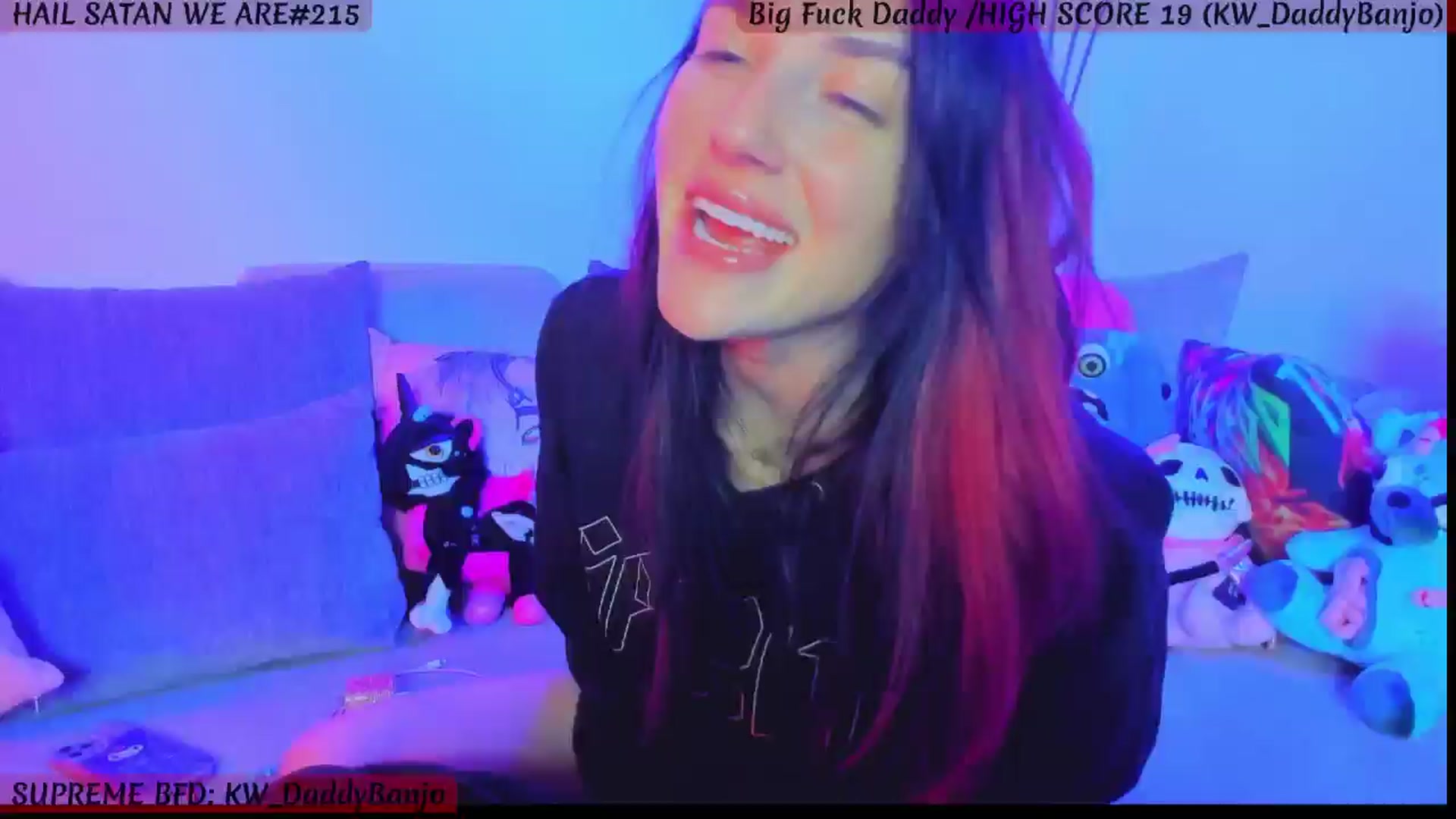 Gallery image thumbnail from KasaraWood's myfreecams stream on, 11/20/2024, 05:37 image 2 of 20