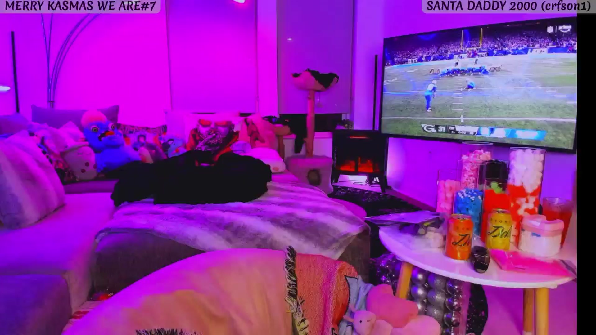 Gallery image thumbnail from KasaraWood's myfreecams stream on, 12/06/2024, 05:44 image 12 of 20