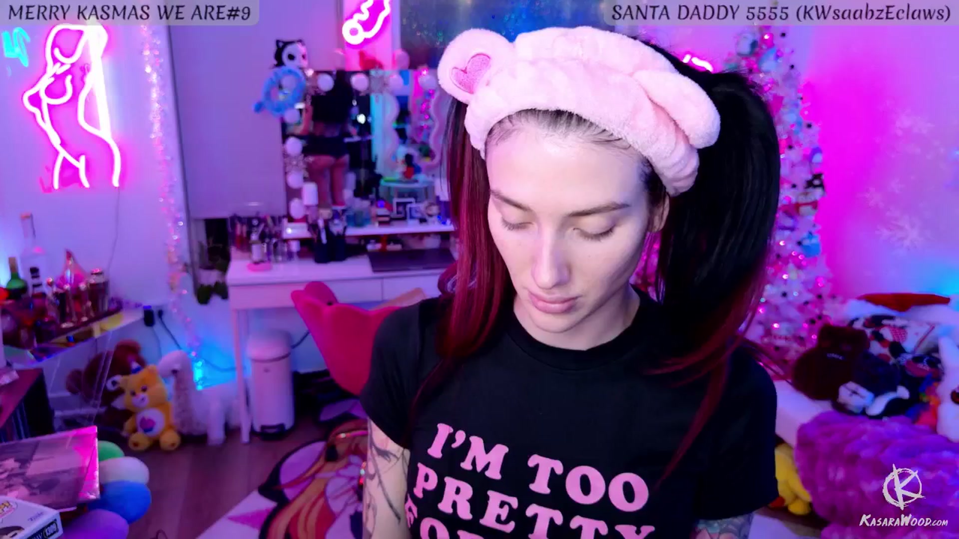 Gallery image thumbnail from KasaraWood's myfreecams stream on, 12/08/2024, 05:19 image 7 of 20