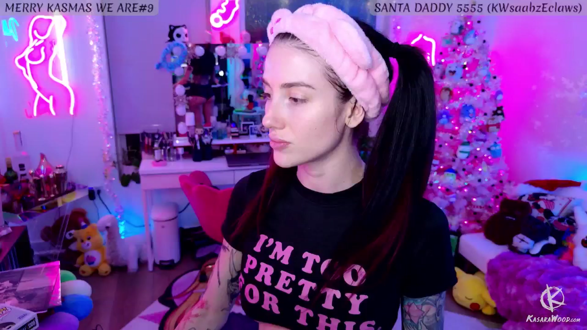 Gallery image thumbnail from KasaraWood's myfreecams stream on, 12/08/2024, 05:19 image 6 of 20