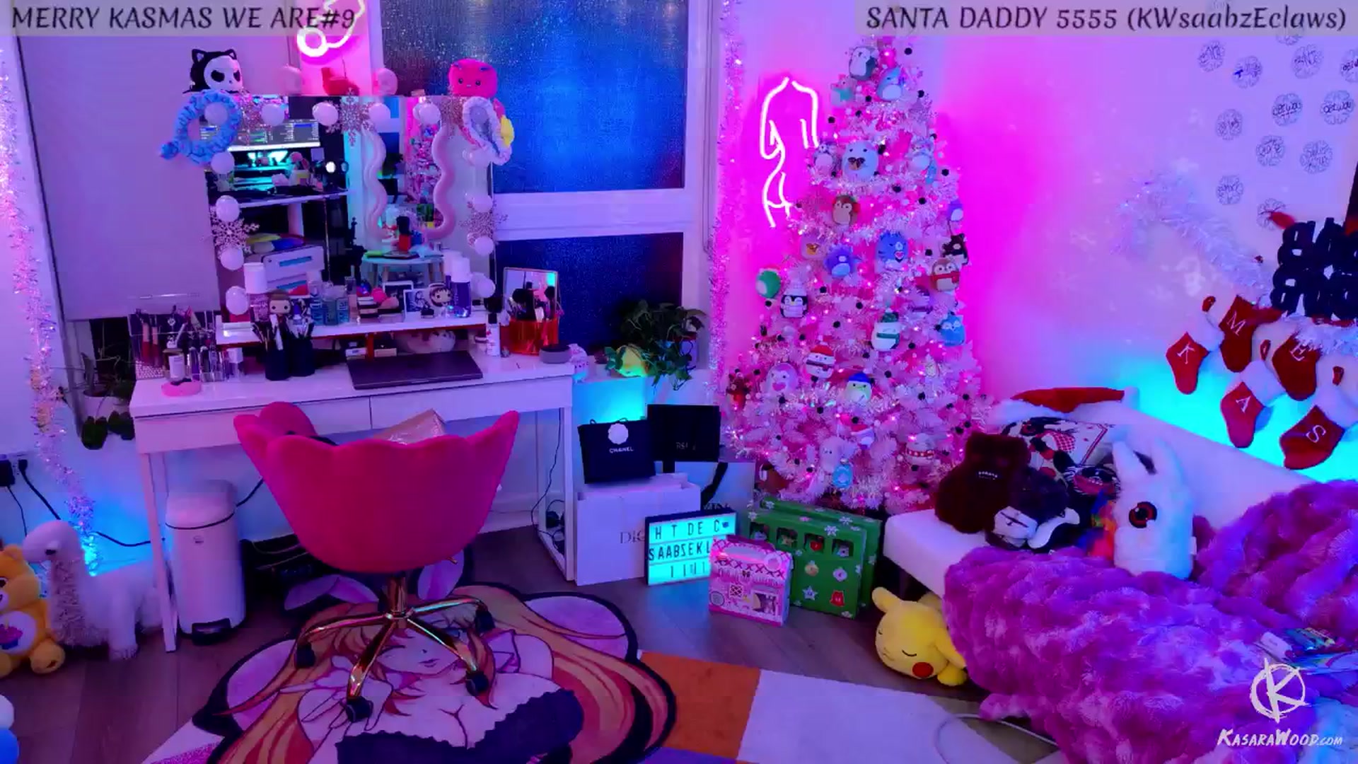 Gallery image thumbnail from KasaraWood's myfreecams stream on, 12/08/2024, 05:19 image 4 of 20