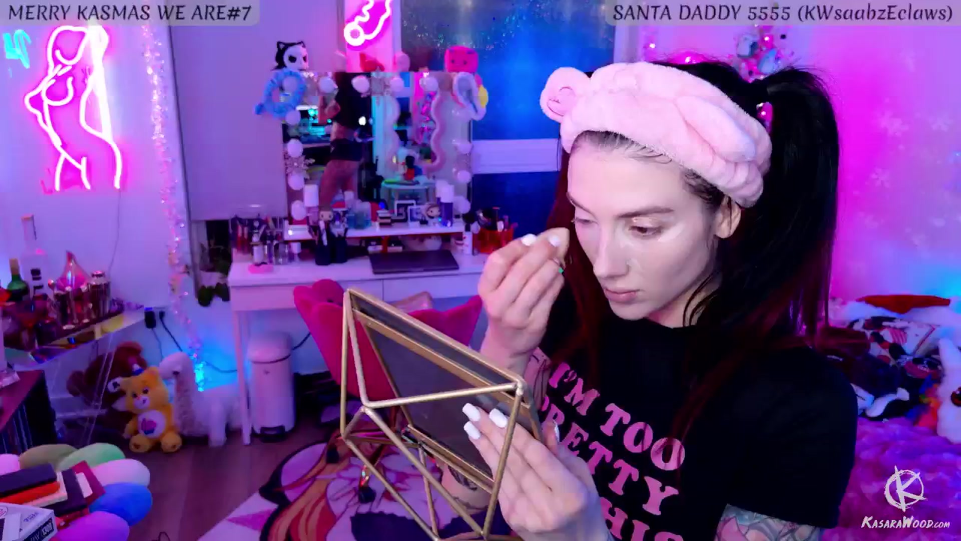 Gallery image thumbnail from KasaraWood's myfreecams stream on, 12/08/2024, 05:19 image 9 of 20
