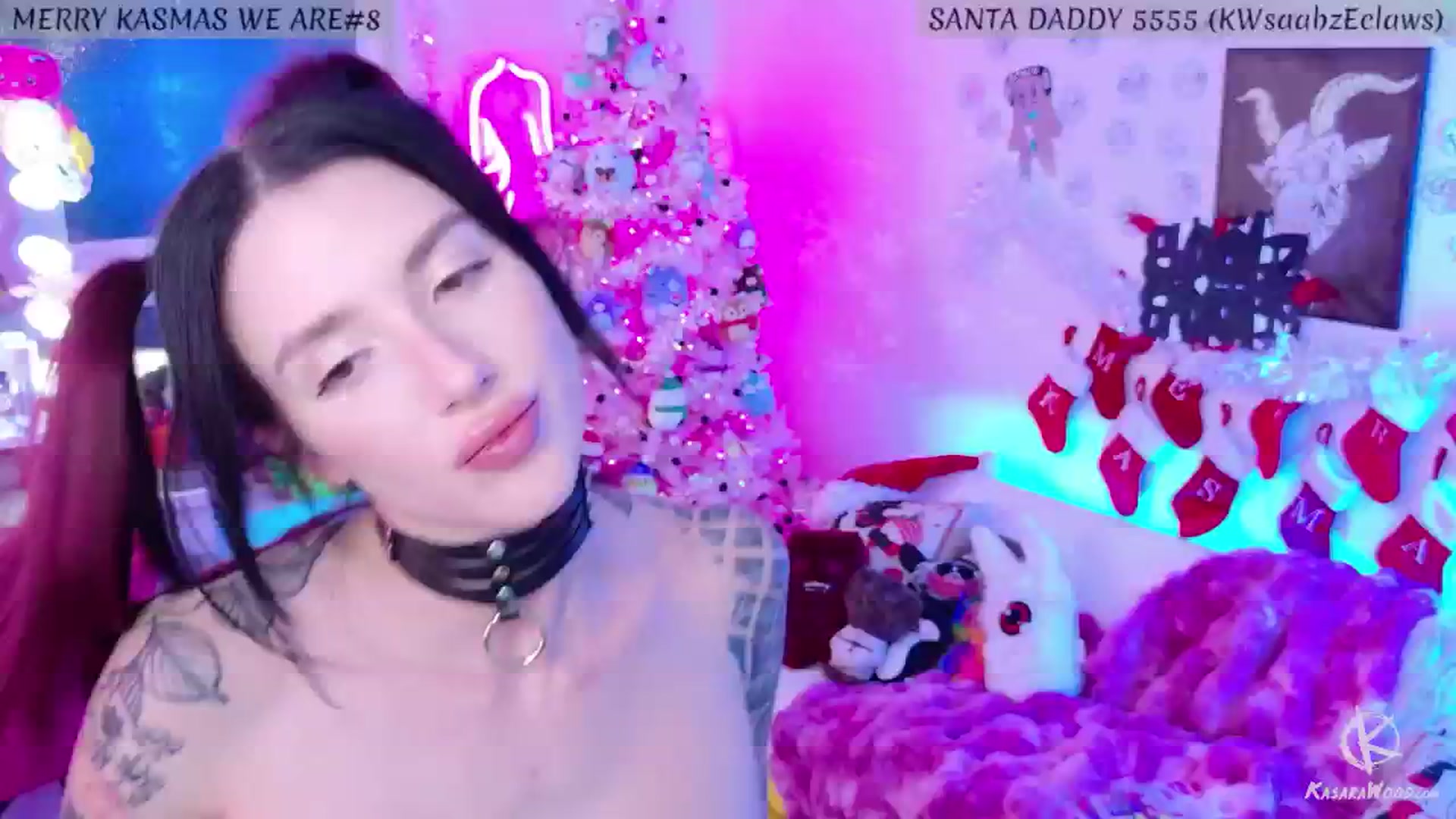 Gallery image thumbnail from KasaraWood's myfreecams stream on, 12/08/2024, 06:19 image 12 of 20