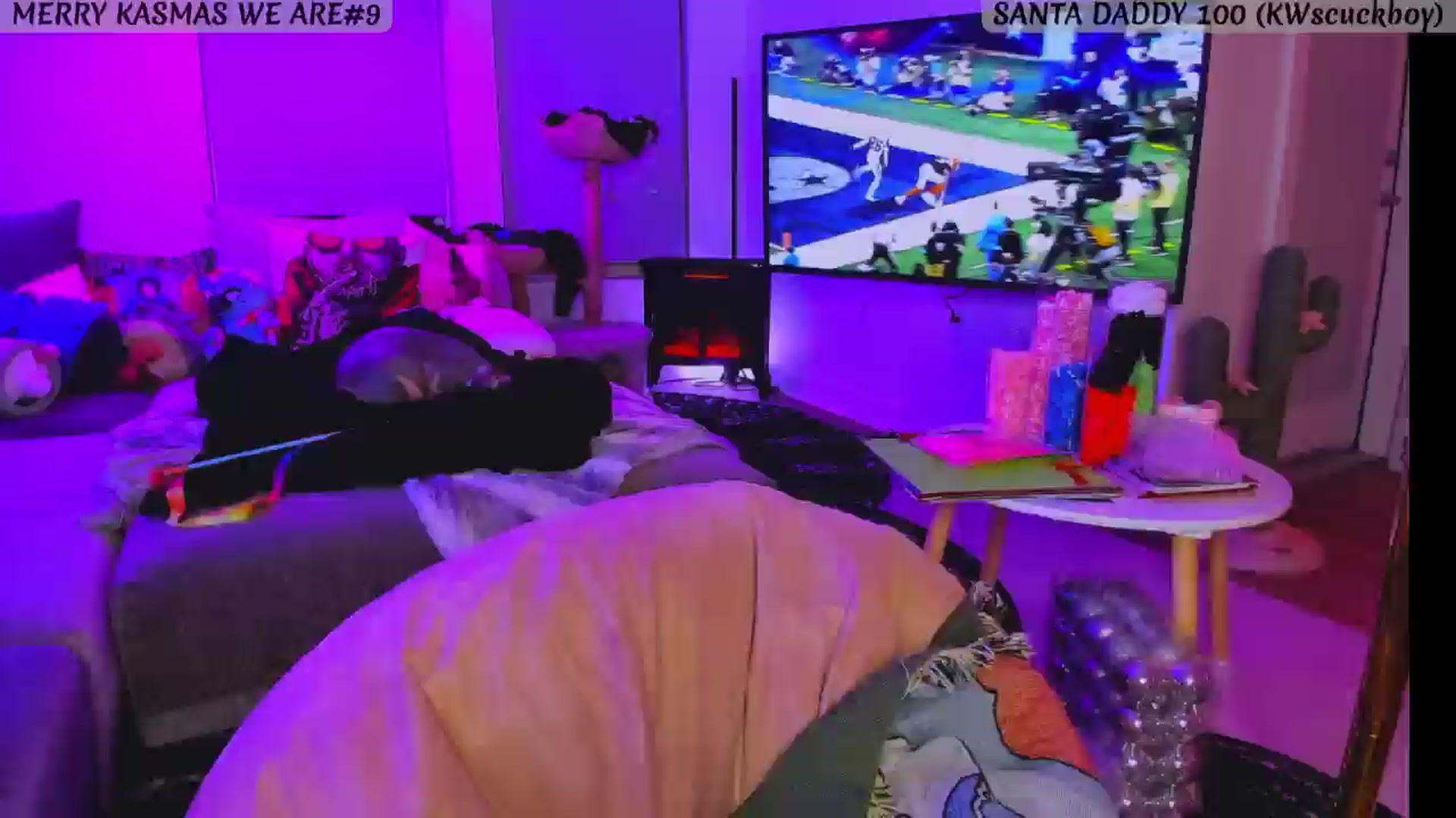 Gallery image thumbnail from KasaraWood's myfreecams stream on, 12/10/2024, 04:42 image 5 of 20