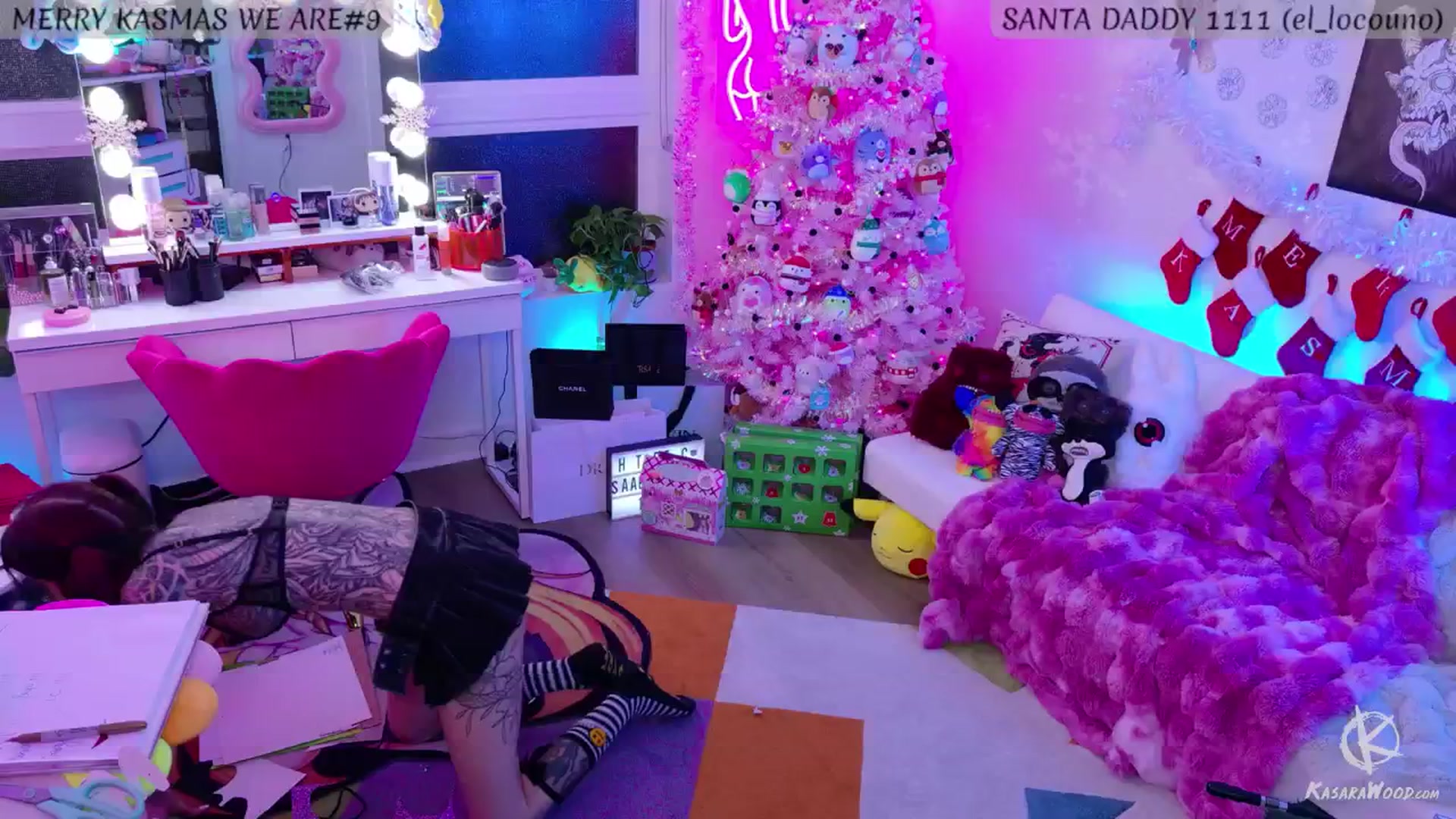 Gallery image thumbnail from KasaraWood's myfreecams stream on, 12/11/2024, 06:08 image 20 of 20